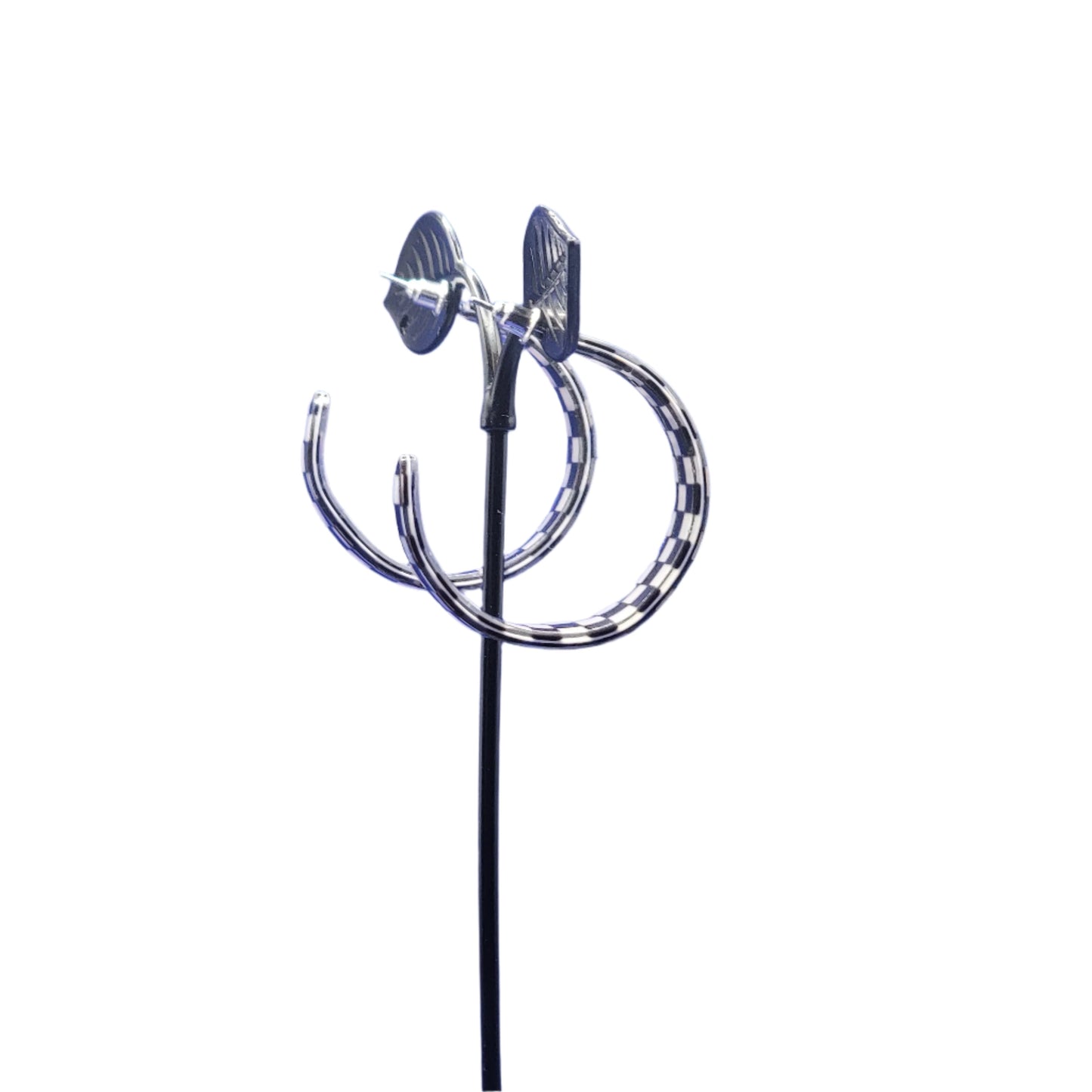 Checkerd hoop earrings