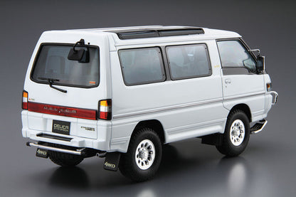 1/24 MITSUBISHI P35W DELICA STAR WAGON '91 Model Kit