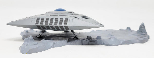 5" TR3 UFO with Base Plastic Model Kit