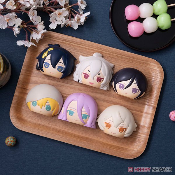 Fukafuka Squeeze Bread Touken Ranbu Vol.1 Blind Box (1 Blind Box) - Collectors World Toys