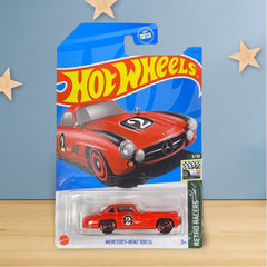 Hot Wheels Mercedes-Benz 300 SL - Retro Racers Series 3/10