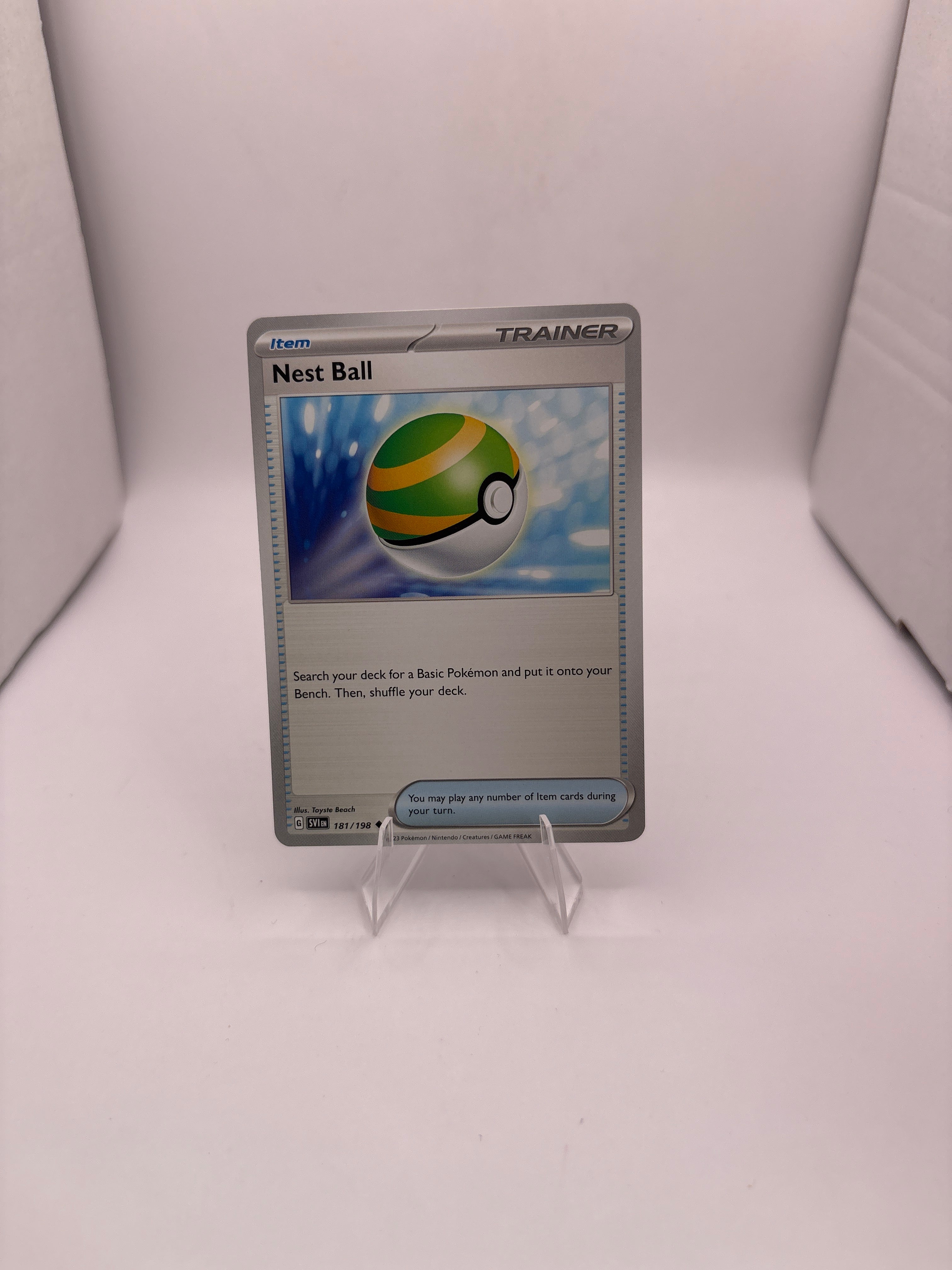 Pokemon Nest Ball Main image