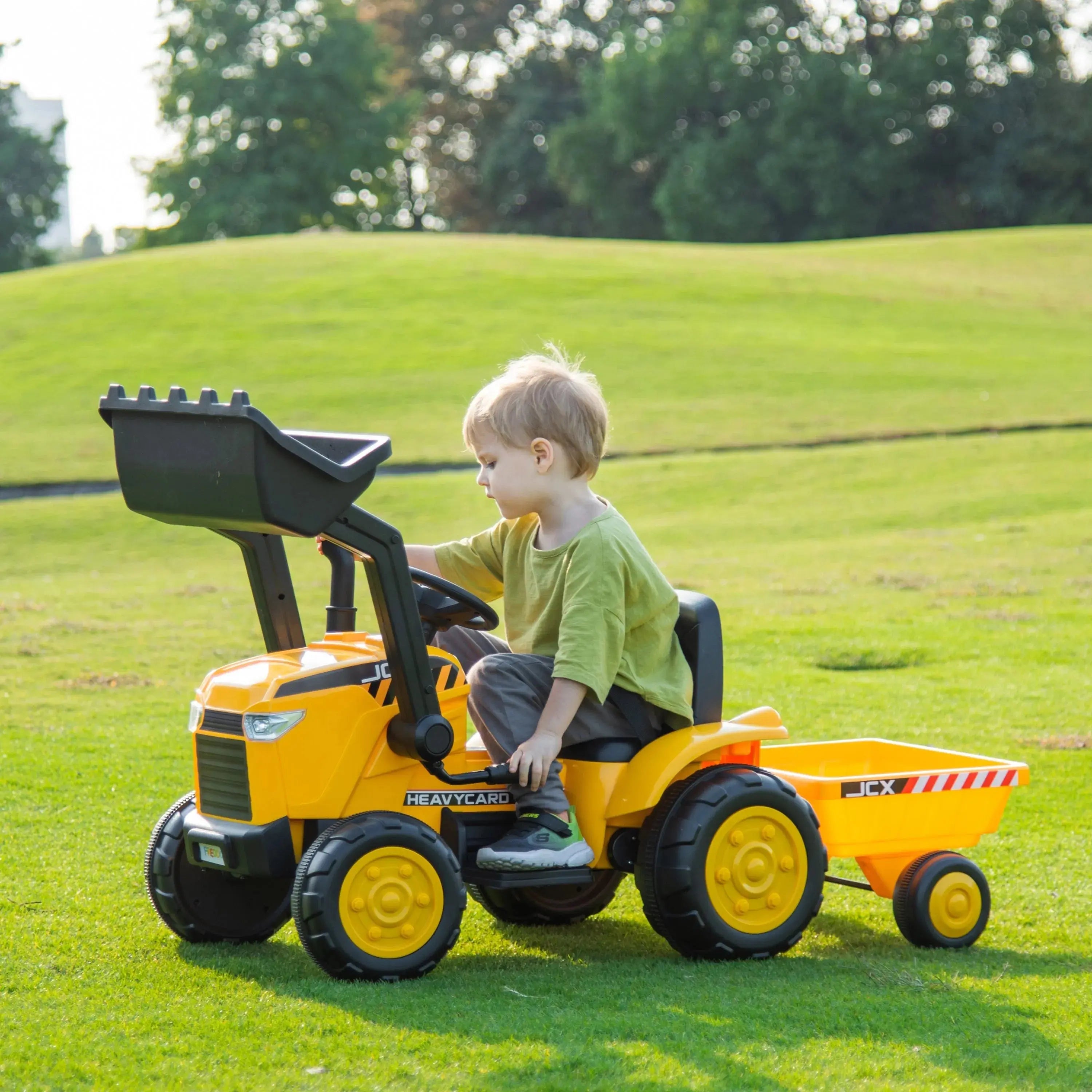 12V Freddo Excavator 1 Seater Ride-on - Collectors World Toys