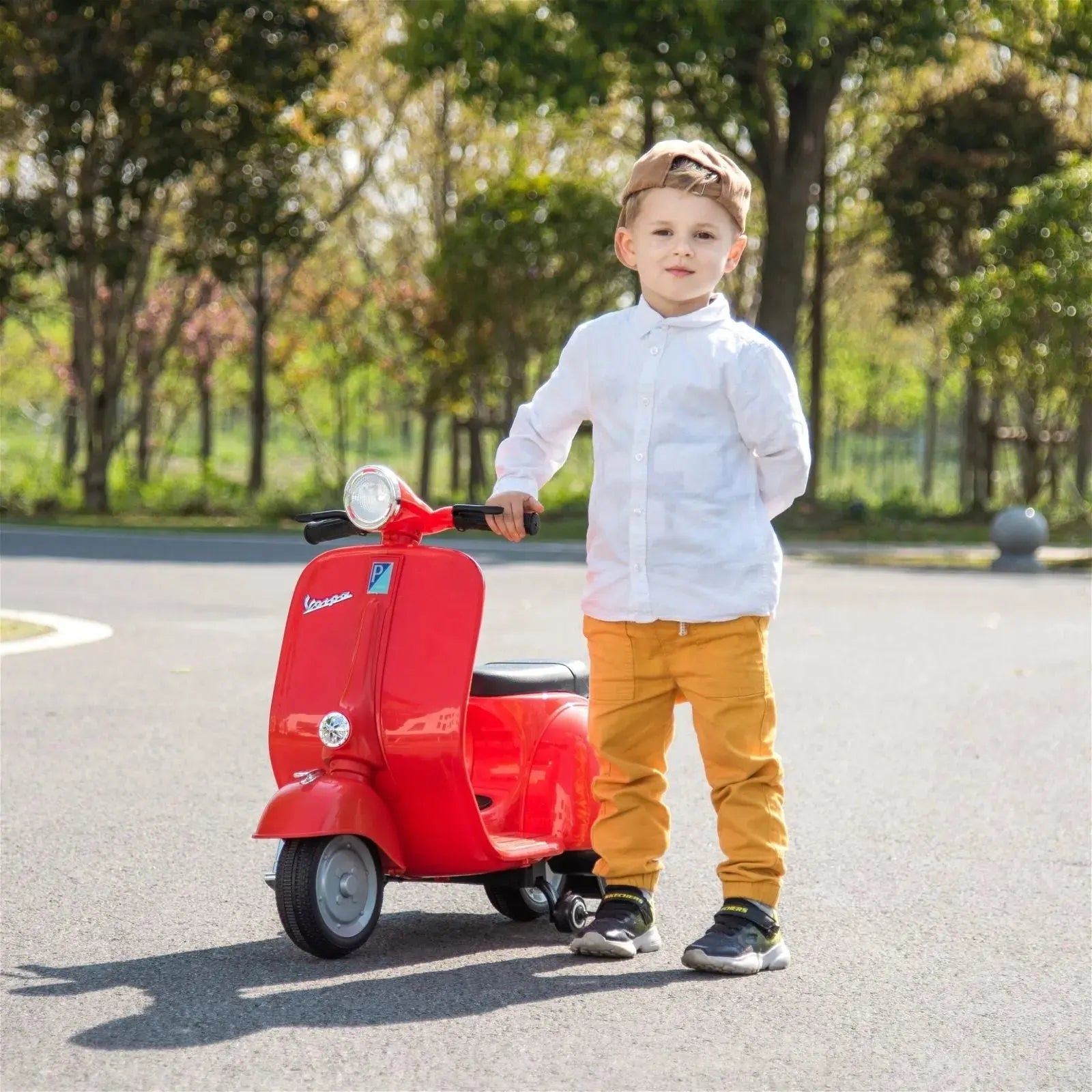 12V Kids' Vespa Electric Ride-On Scooter - Collectors World Toys