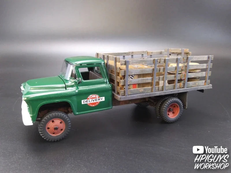 1:48 1955 Chevrolet 2 Ton Stake Truck Plastic Model Kit