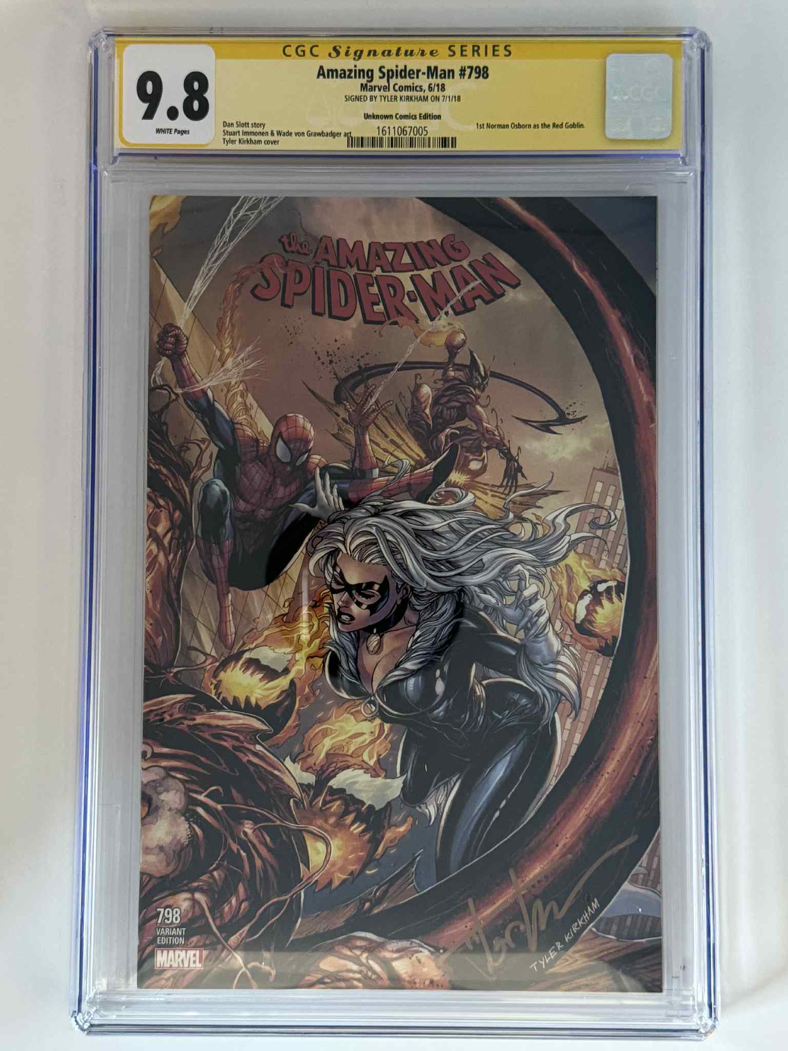 [Signed by Tyler Kirkham] Amazing Spider-Man #798 CGC 9.8 Yellow Label Exclusive Var Main image