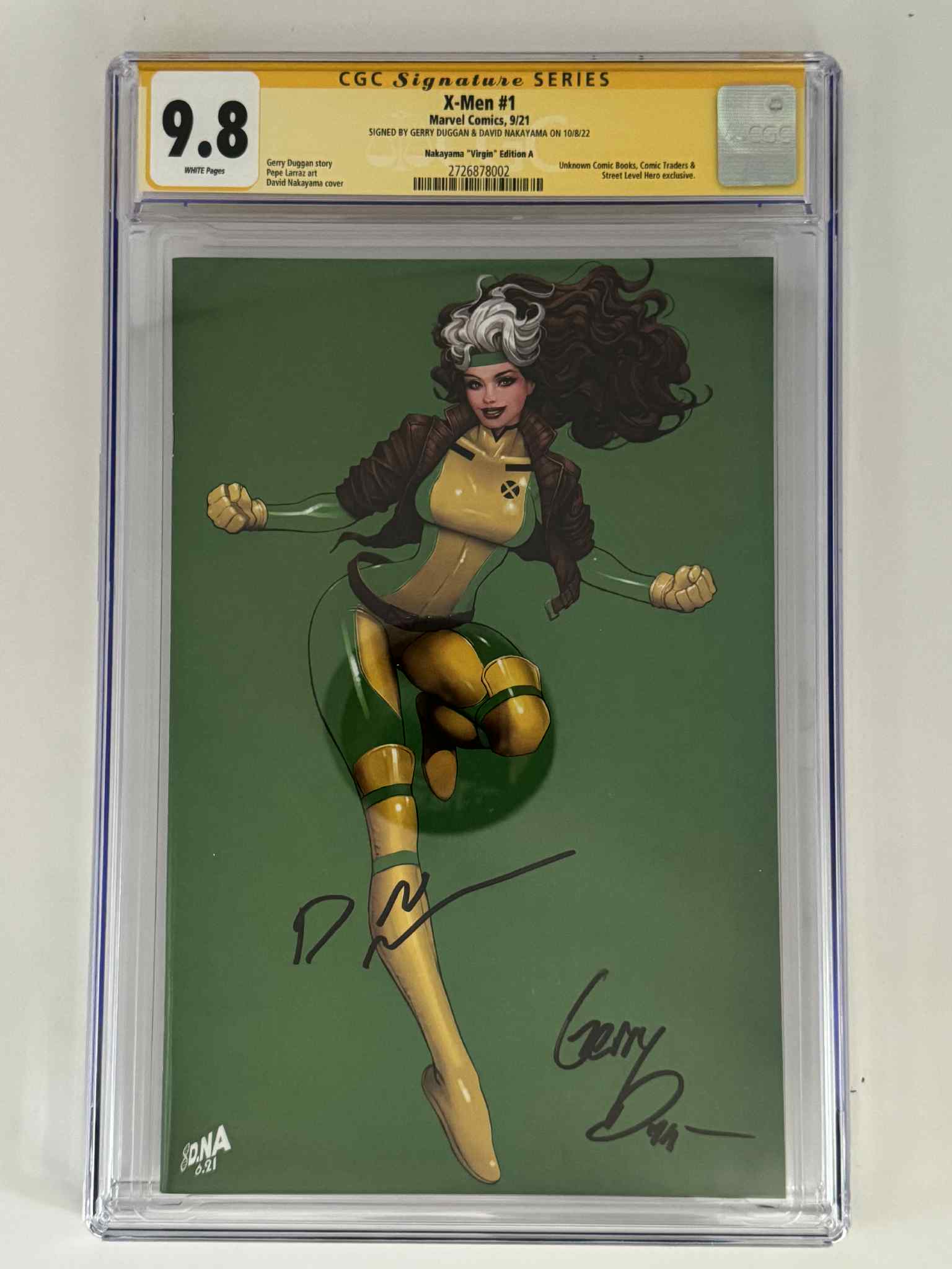 [Double Signed by David Nakayama | Gerry Duggan] X-Men #1 CGC 9.8 Yellow Label Exclusive Virgin Color Bleed Var Main image