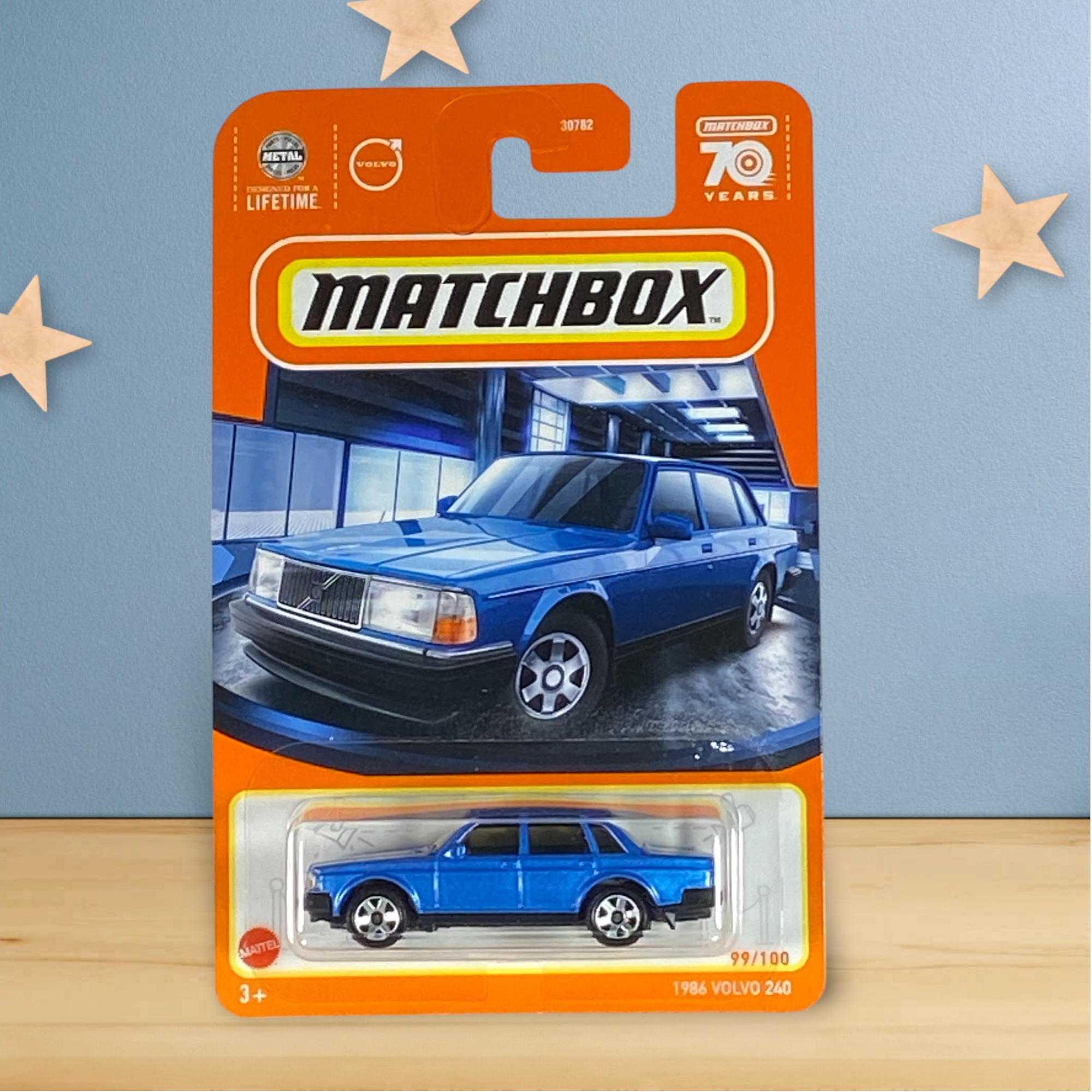 Matchbox 1986 Volvo 240 - 70 Years Series 99/100