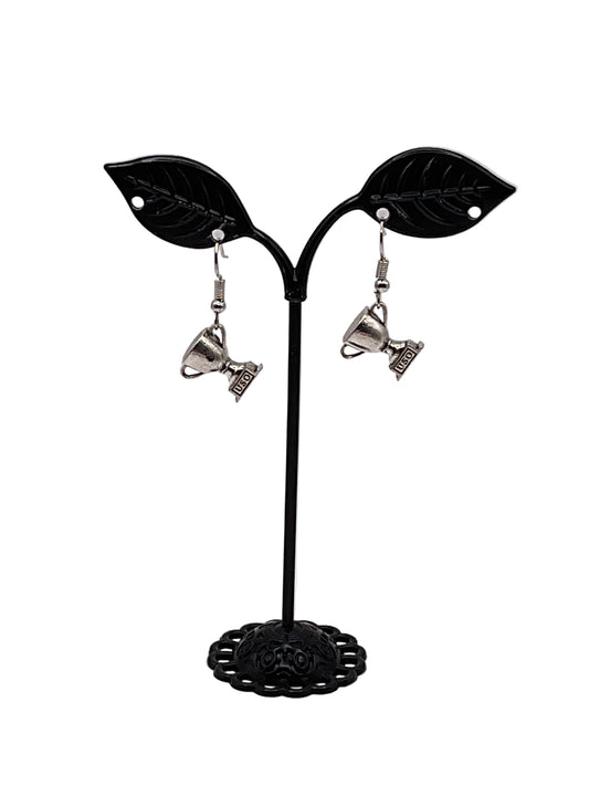 Trophy earrings