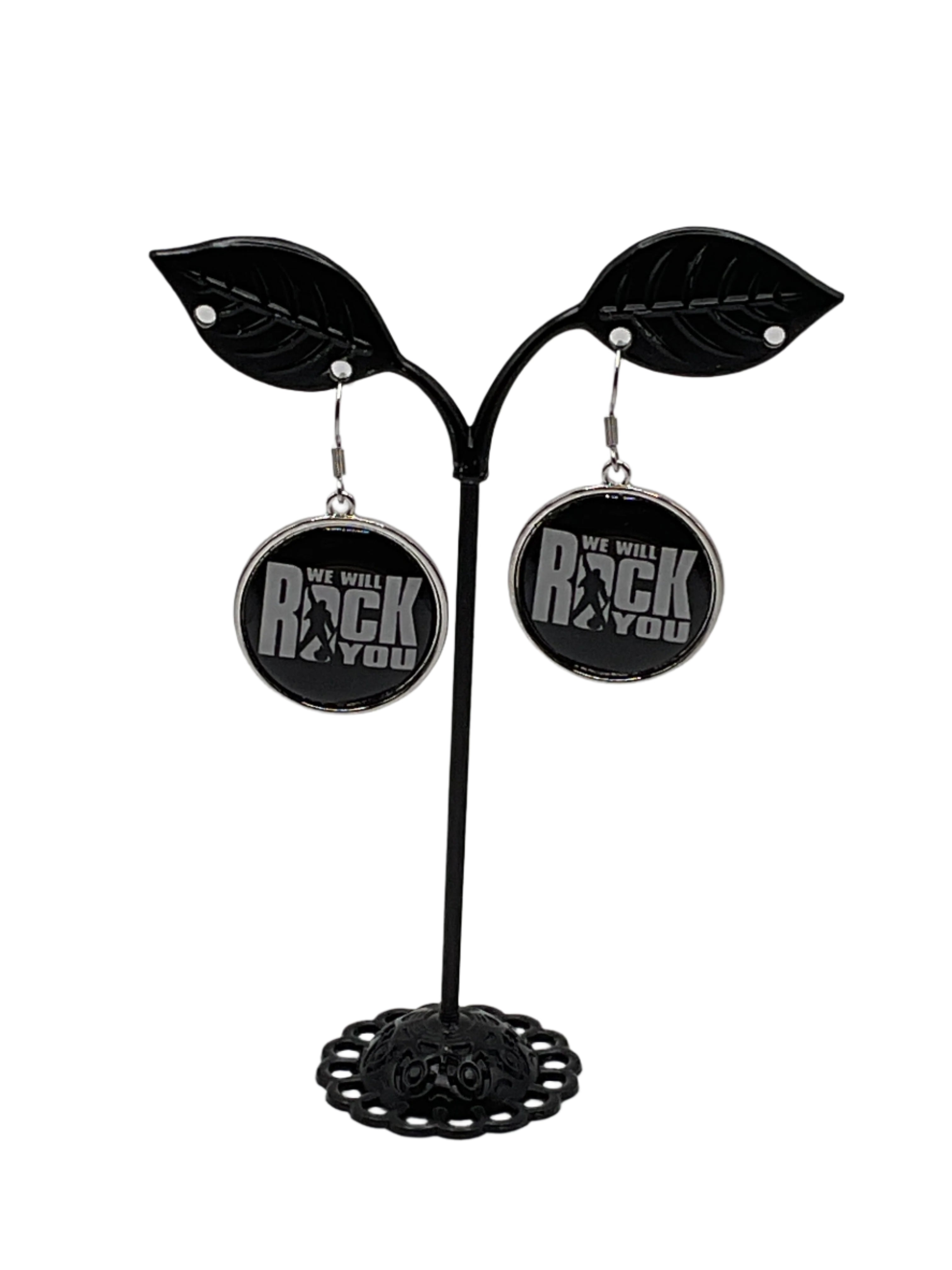 Queen Earrings Main image