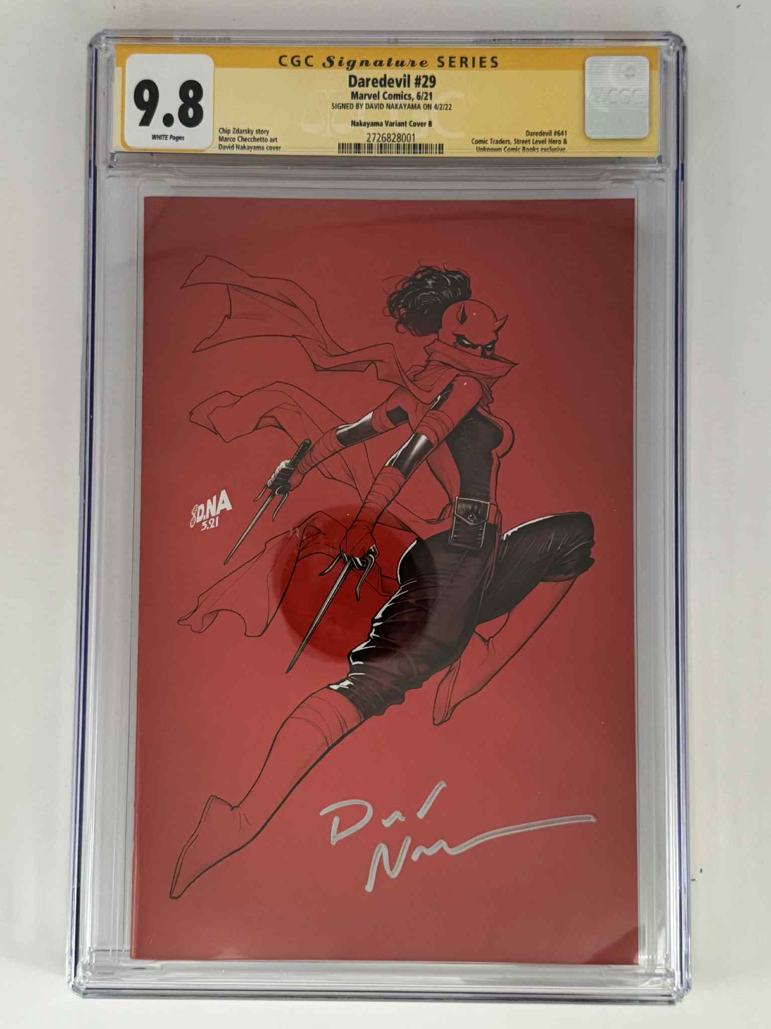 [Signed by David Nakayama] Daredevil #29 CGC 9.8 Yellow Label Exclusive Virgin Color Bleed Var Main image