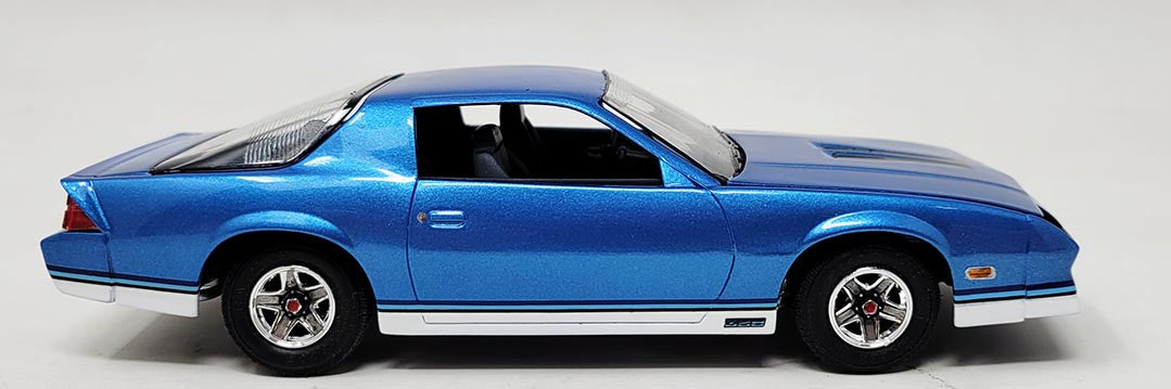 1:32 1982 Chevy Camaro Z-28 Route 32 Plastic Model Kit