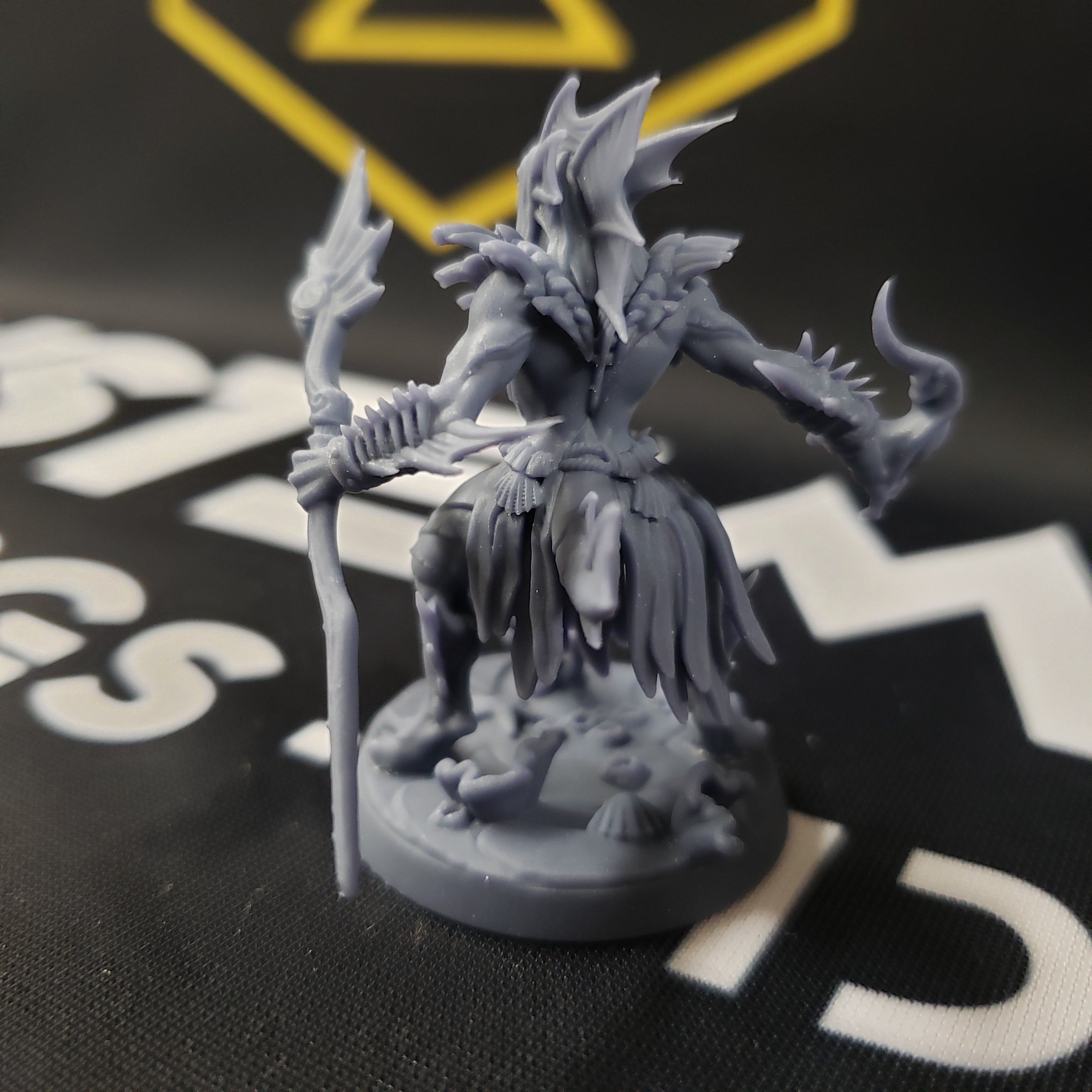 High-Tide Jurakin Mirmidon: Sculpt F (Female Merfolk Warrior)