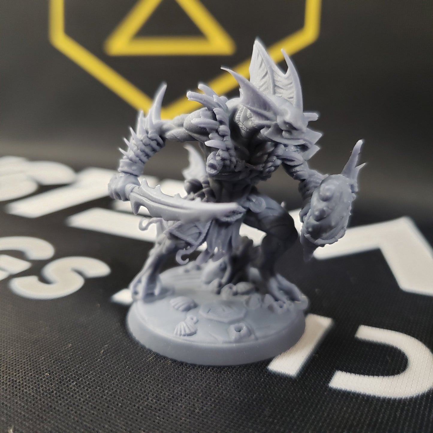 High-Tide Jurakin Mirmidon: Sculpt A (Male Merfolk Warrior)