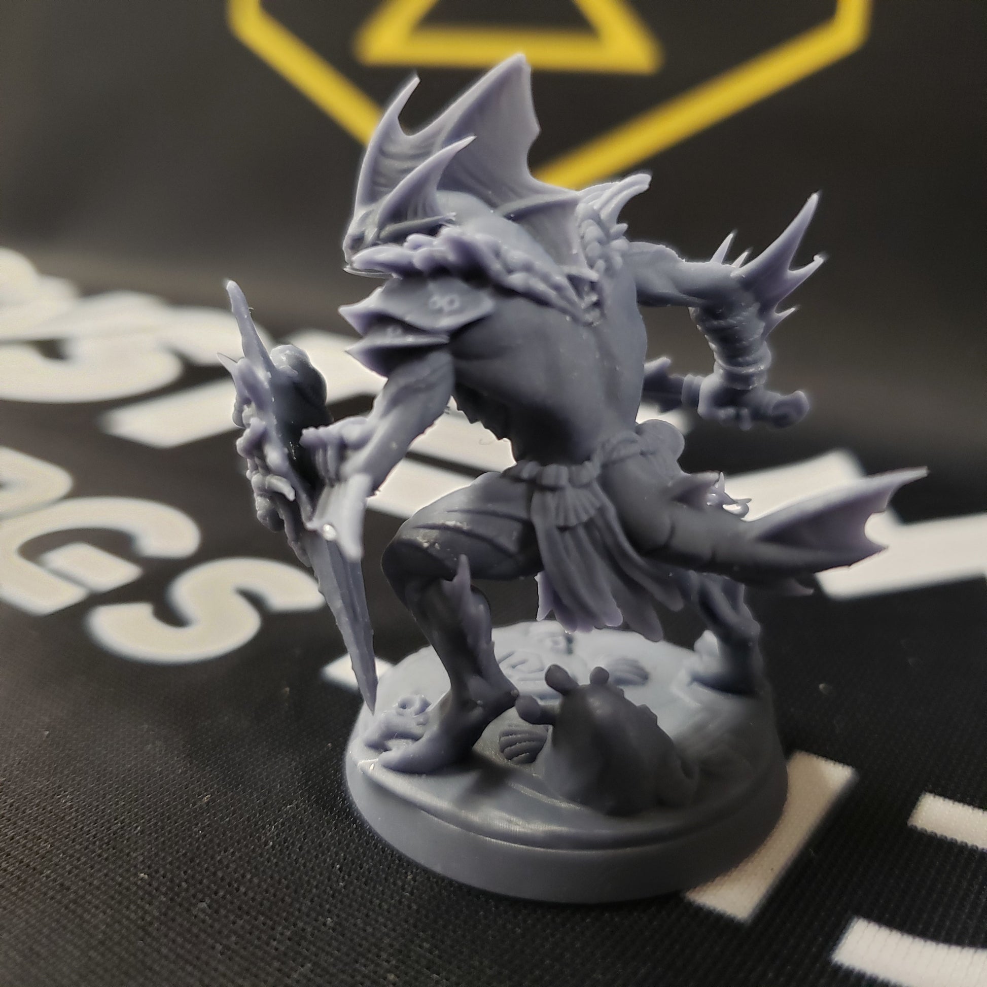 High-Tide Jurakin Mirmidon: Sculpt A (Male Merfolk Warrior)