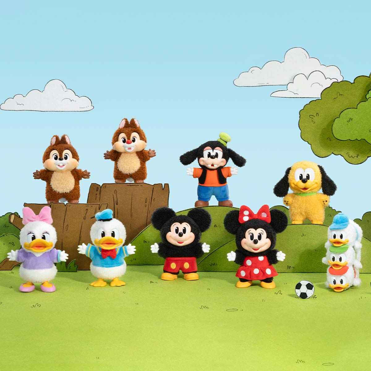 POPmart Mickey Family Cute Together Keychain Series Figures (1 Blind Box) Main image