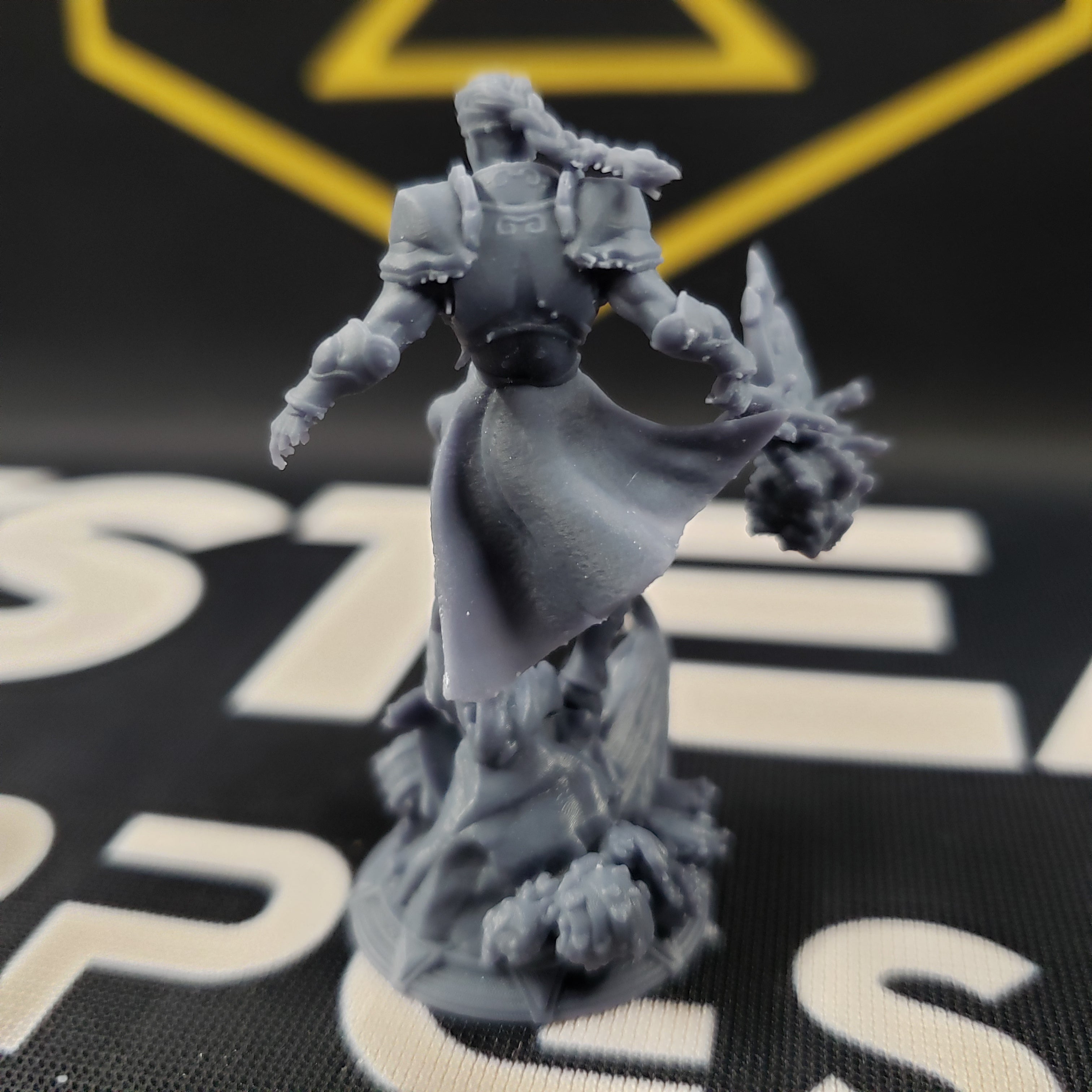 Aboro-Ko, Cleric of Tears (Male Human Pirate Cleric) -