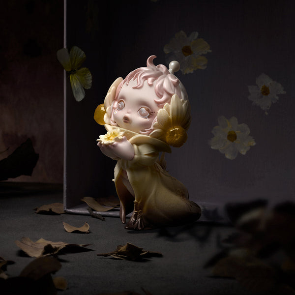SKULLPANDA Petals in Four Acts Series Figures Blind Box
