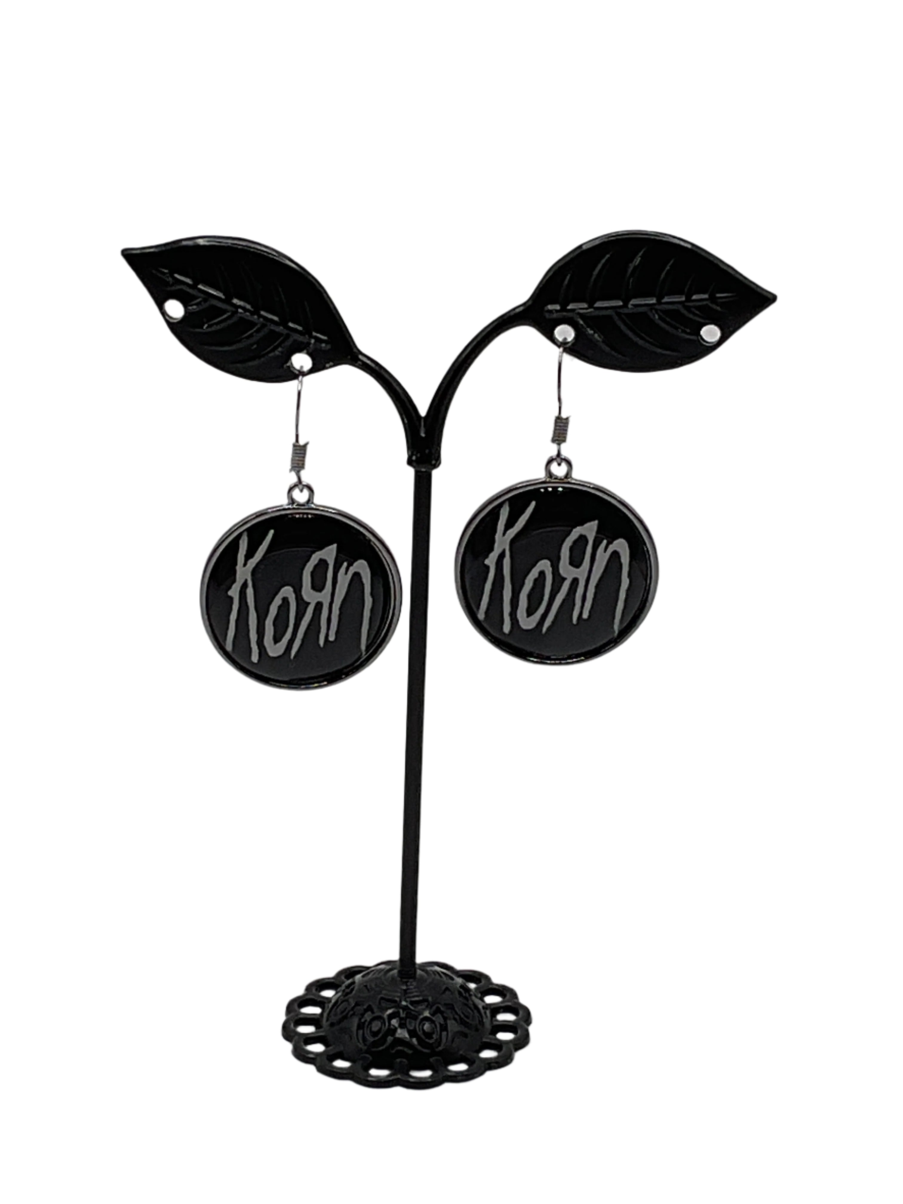 American nu metal band Earrings
