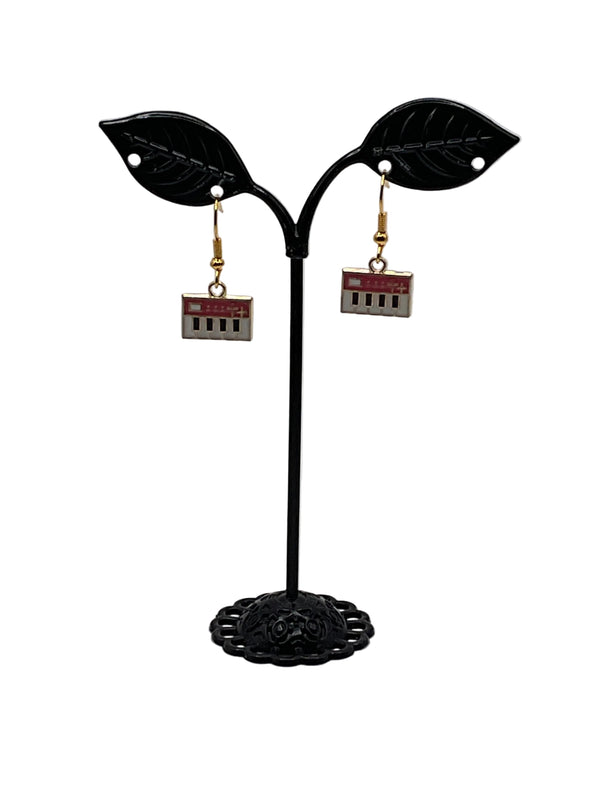 Musical instruments and note earrings