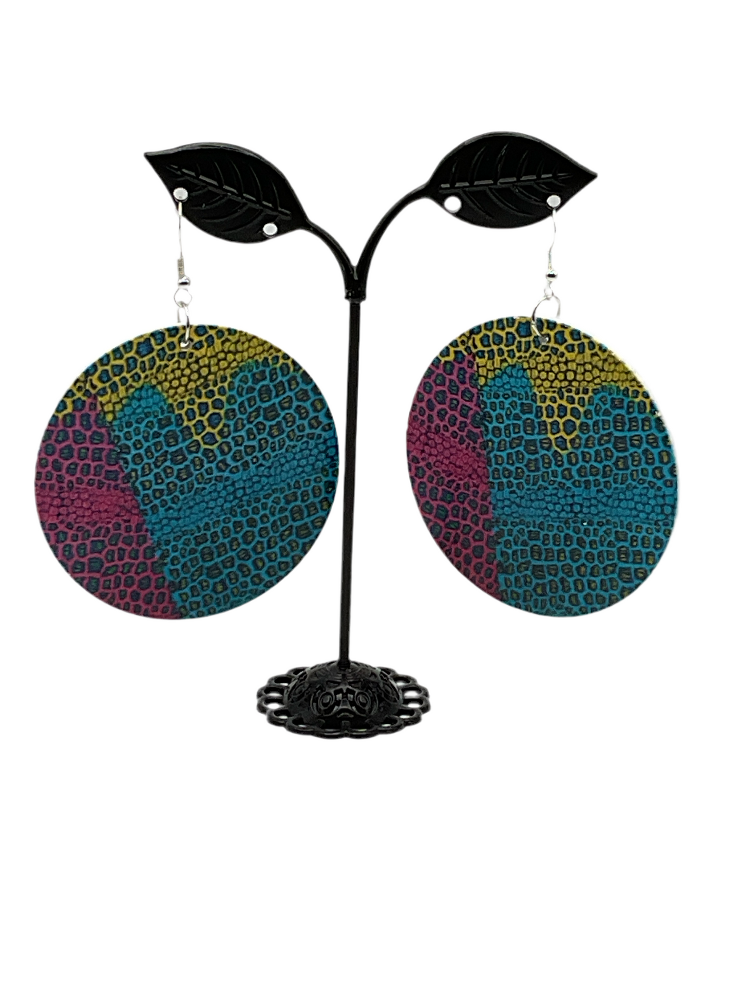 Colorful circle earrings