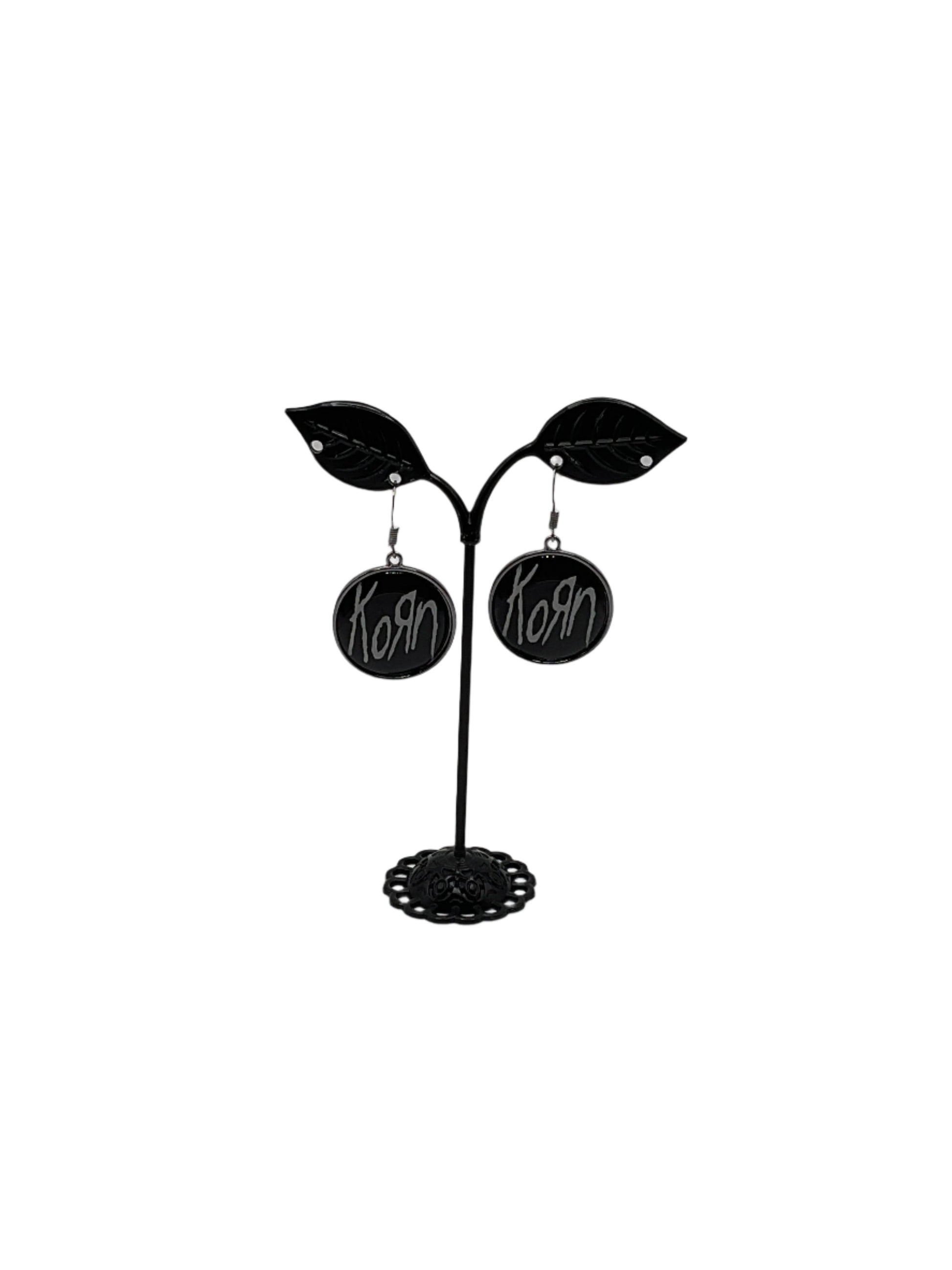 American nu metal band Earrings