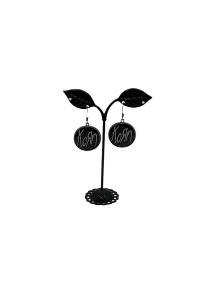 American nu metal band Earrings