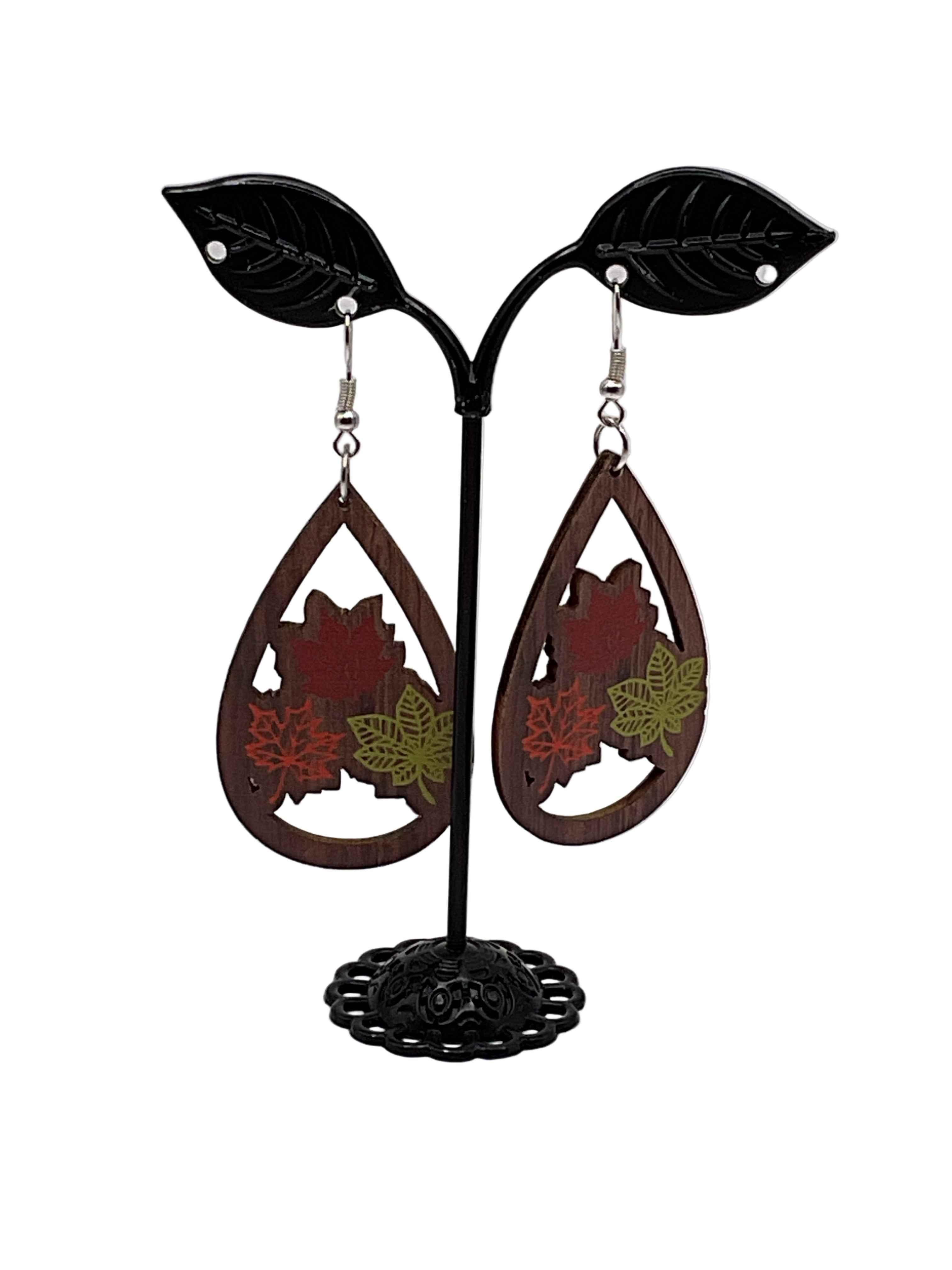 Fall leaf earrings Main image