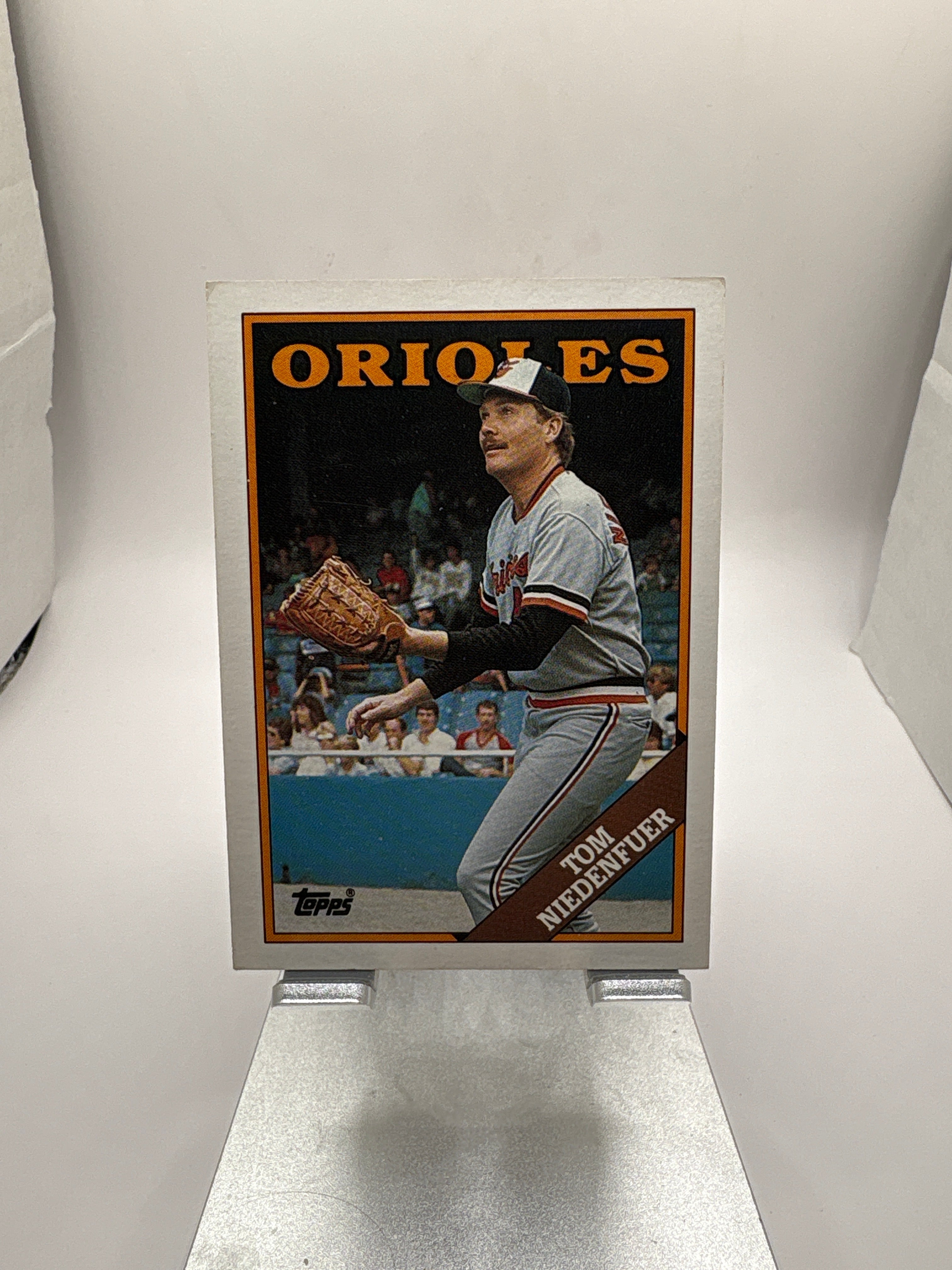 Topps Tom Niedenfur Main image