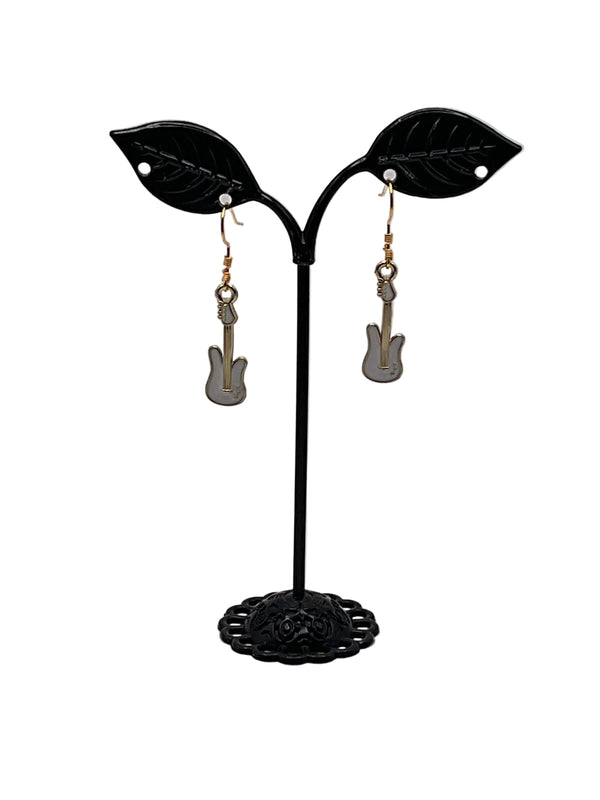 Musical instruments and note earrings