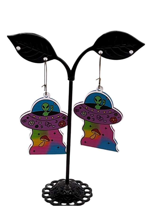 Ufo earrings Hover Image