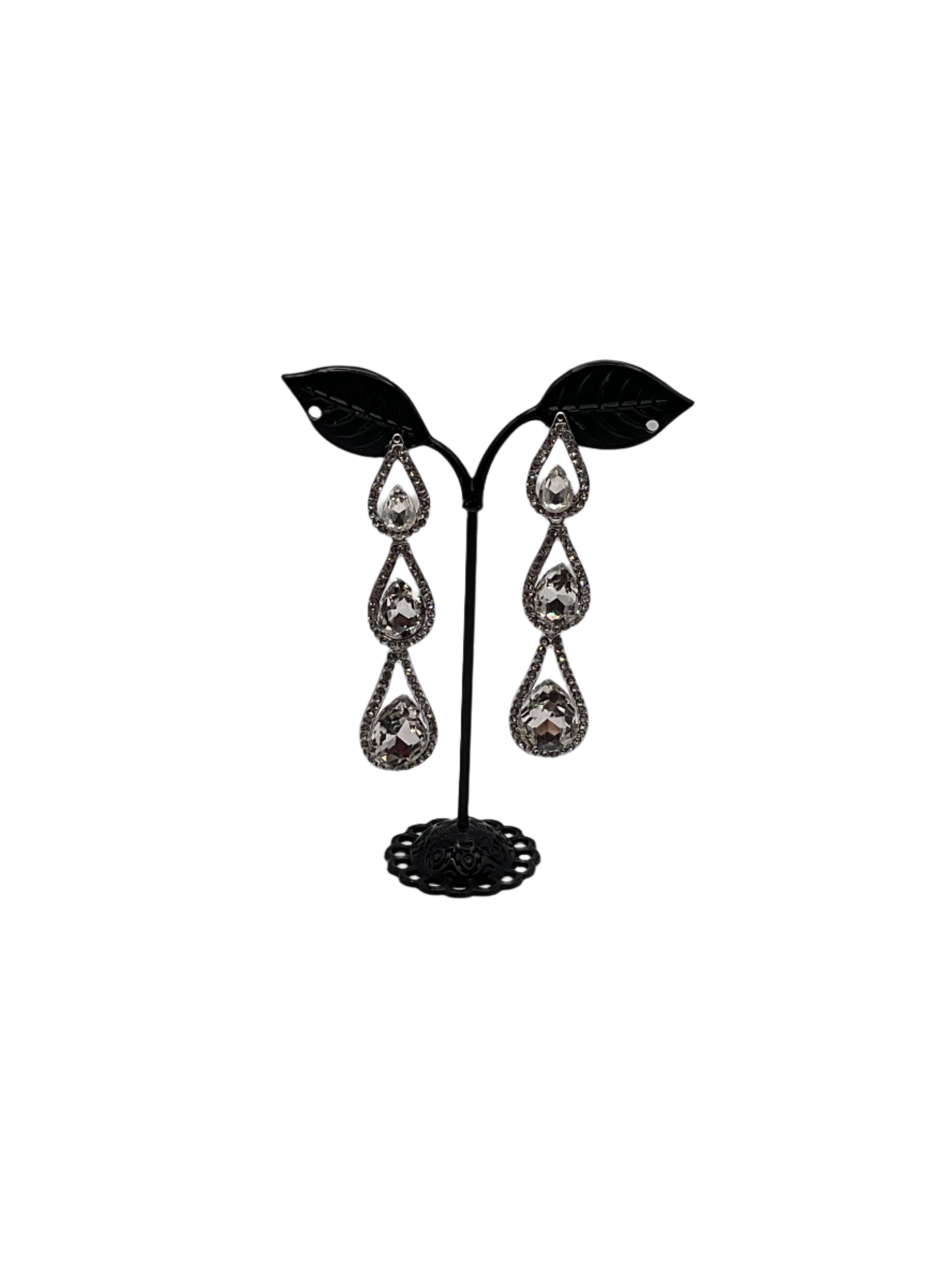 Shiny crystal earrings