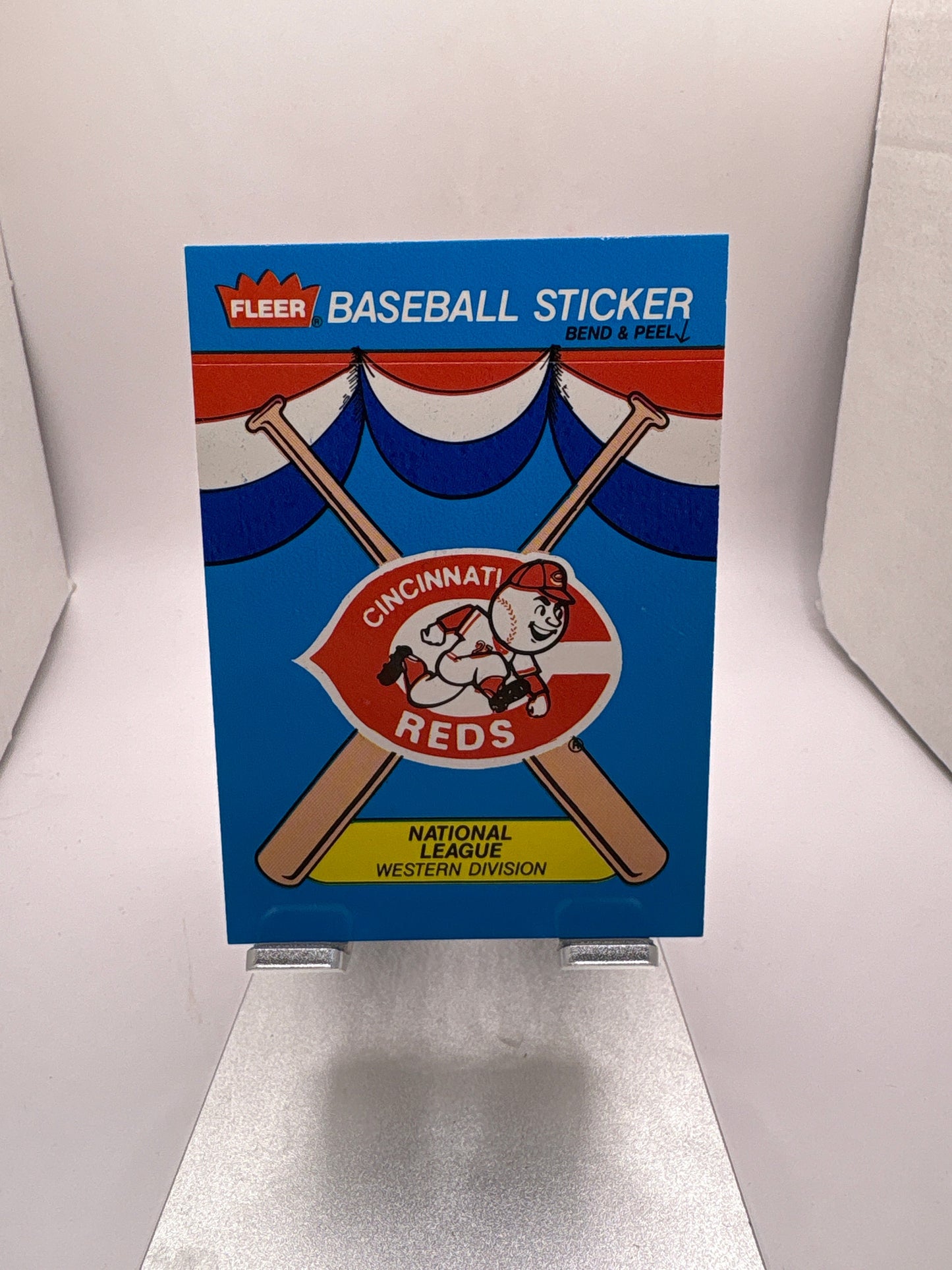 Fleer Cincinnati Reds Baseball Sticker