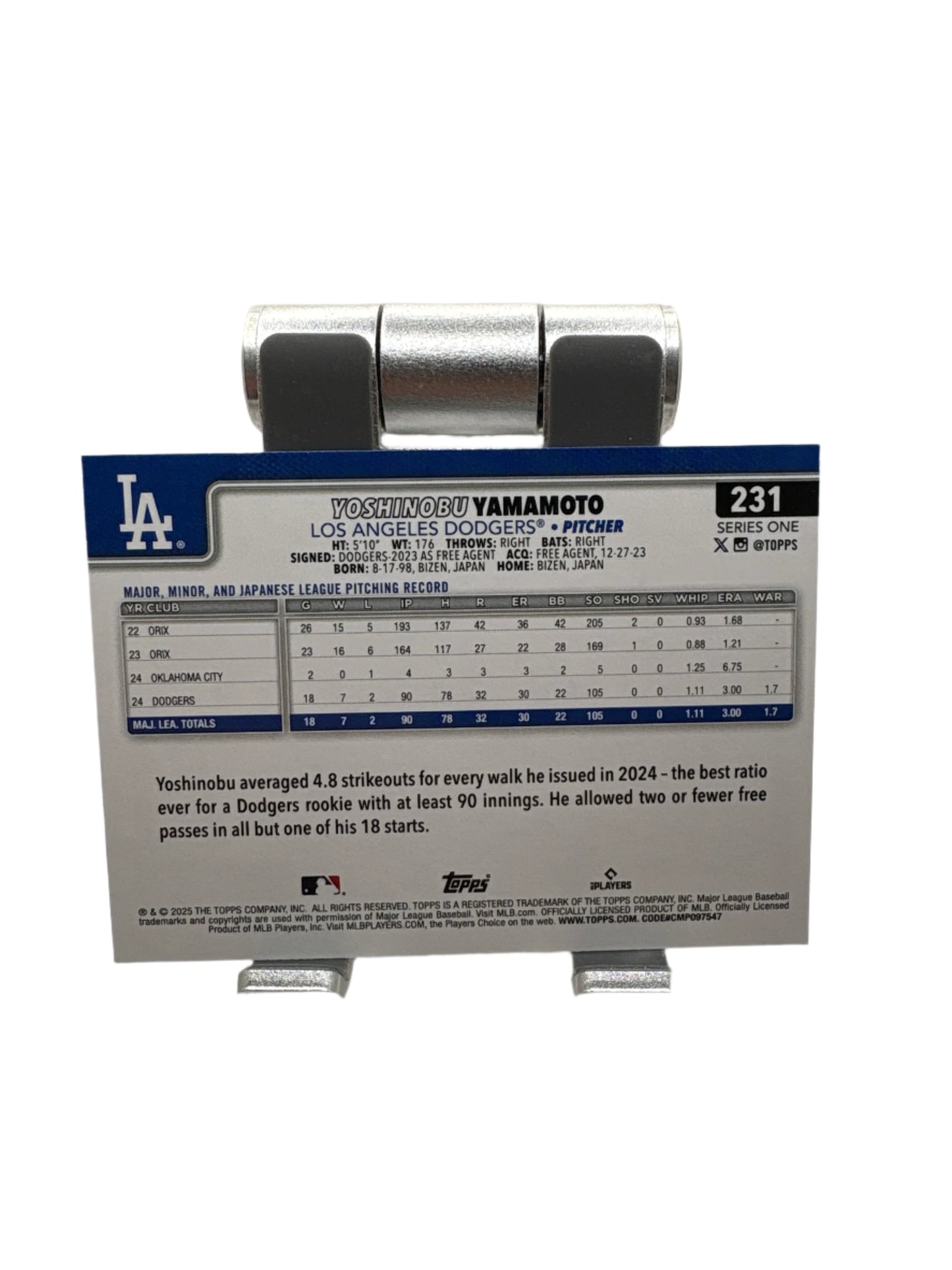 Topps Yoshinobu Yamamoto