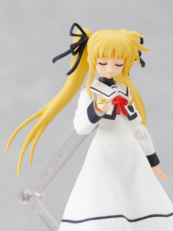 Magical Girl Lyrical Nanoha A's figma 062 Fate Testarossa: School Uniform ver. Figure (ふぃぐま ふぇいと・てすたろっさ せいふく ばーじょん) - Collectors World Toys