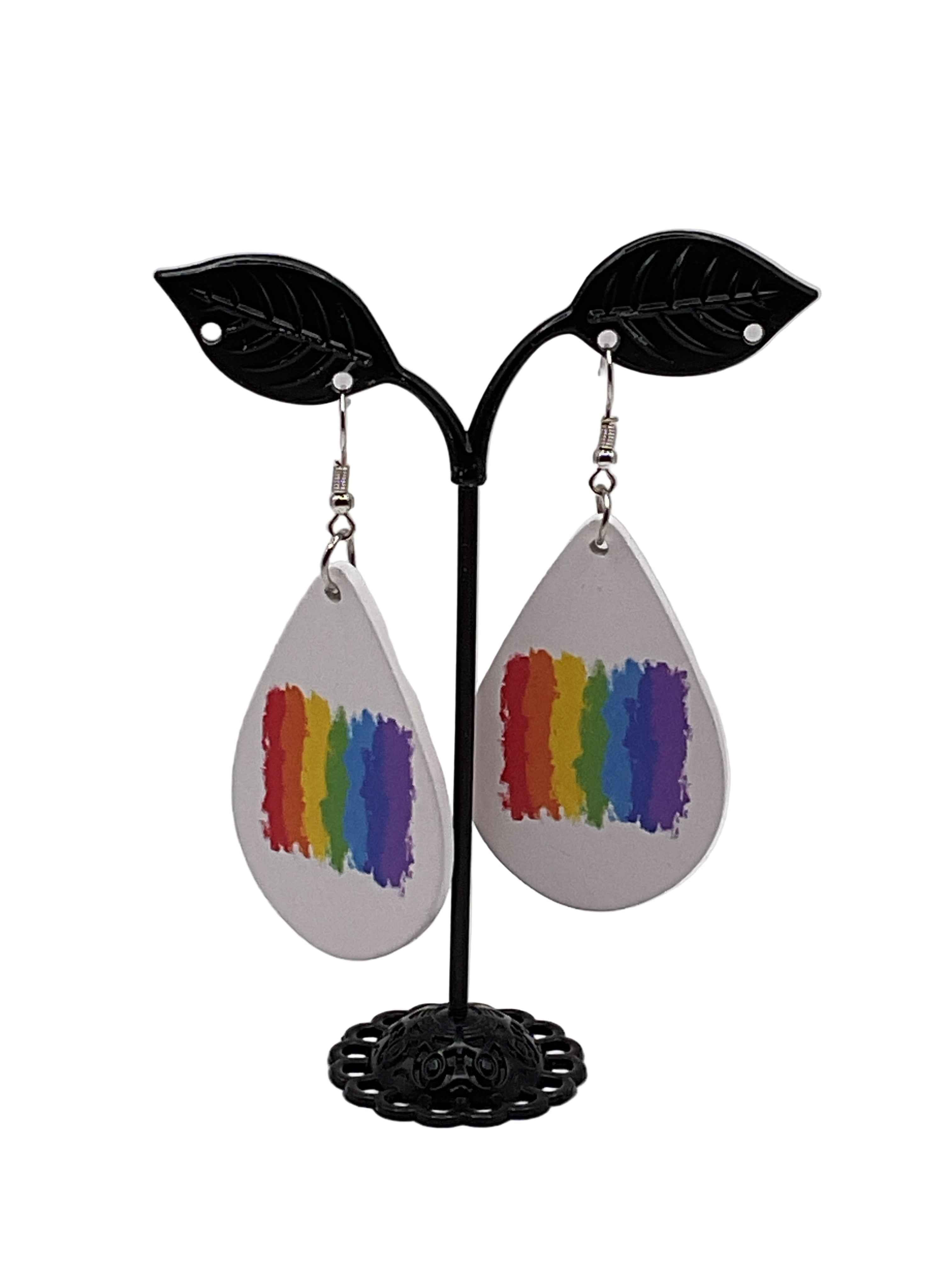 Tear drop earrings Main image