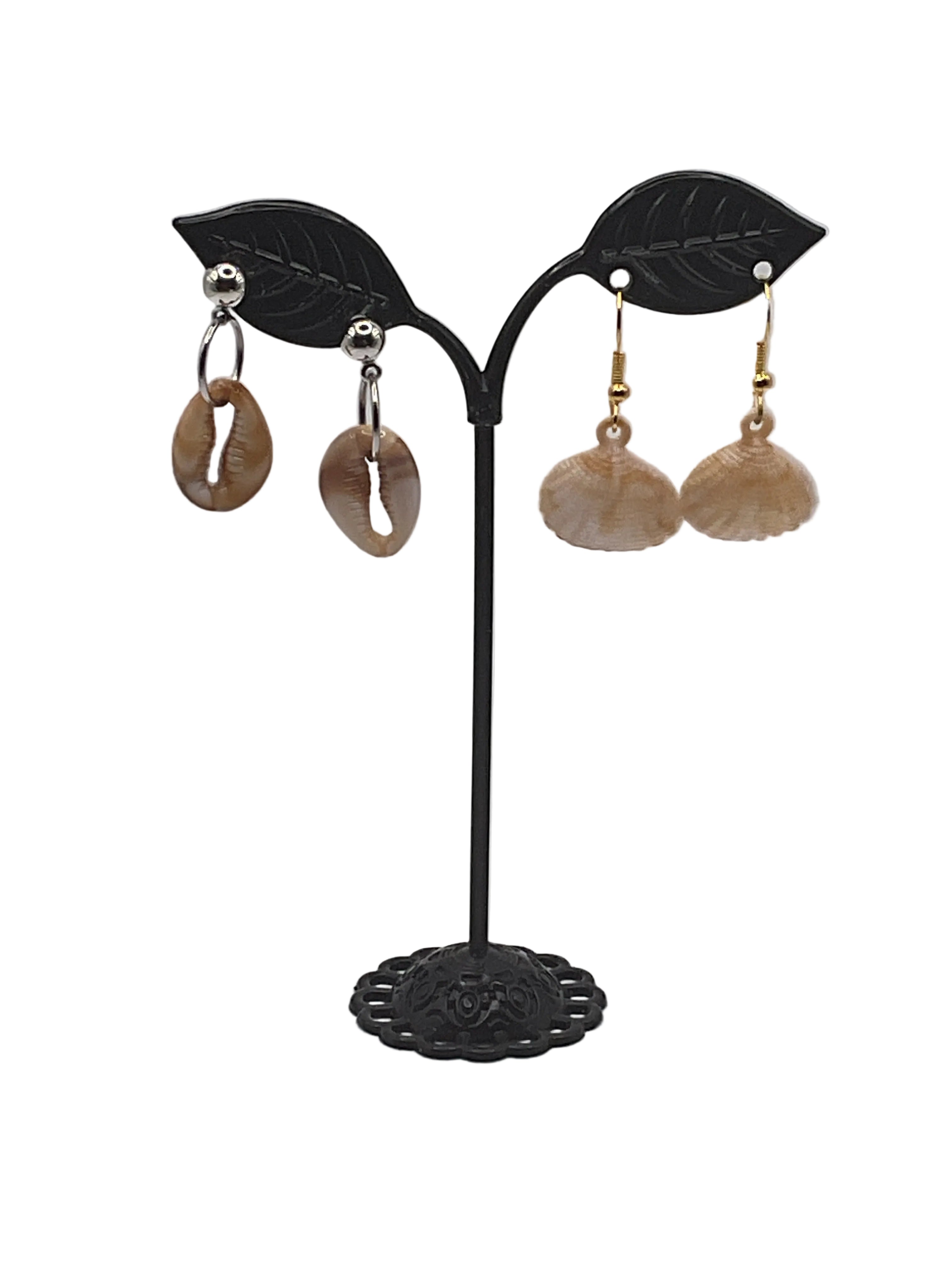 Cowry Shell Earrings Main image