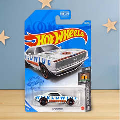 Hot Wheels '67 Camaro - HW Dream Garage Series 4/5 - Collectors World Toys