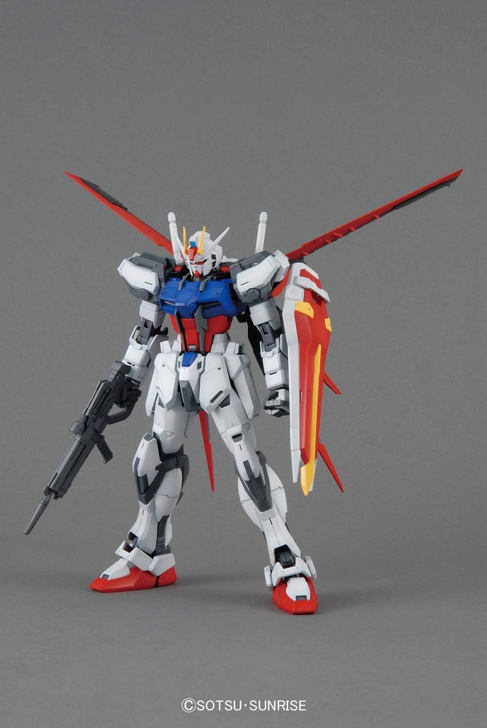 Gundam Seed Aile Strick Gundam MG Model Kit - Collectors World Toys
