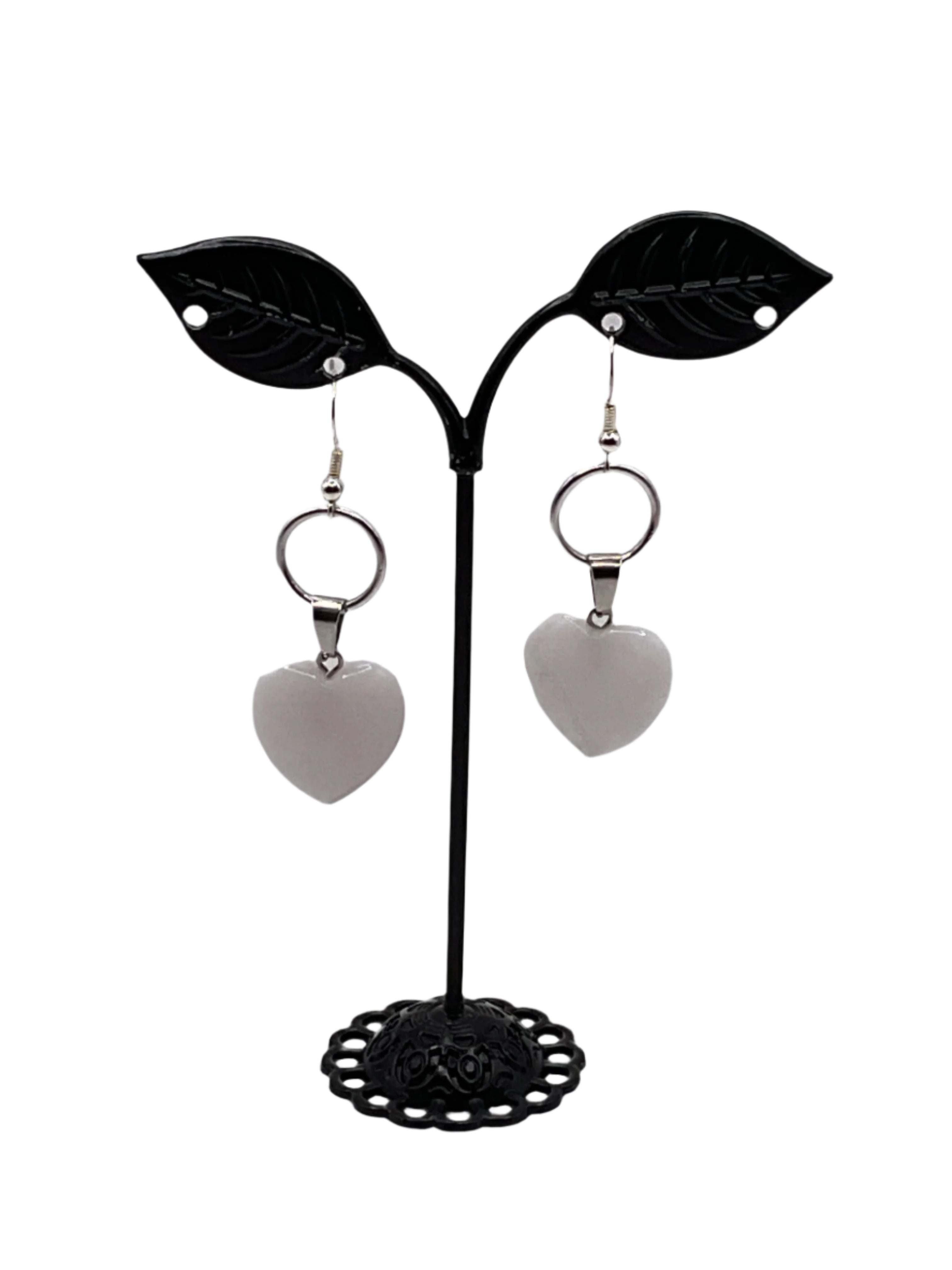 White heart earrings Main image