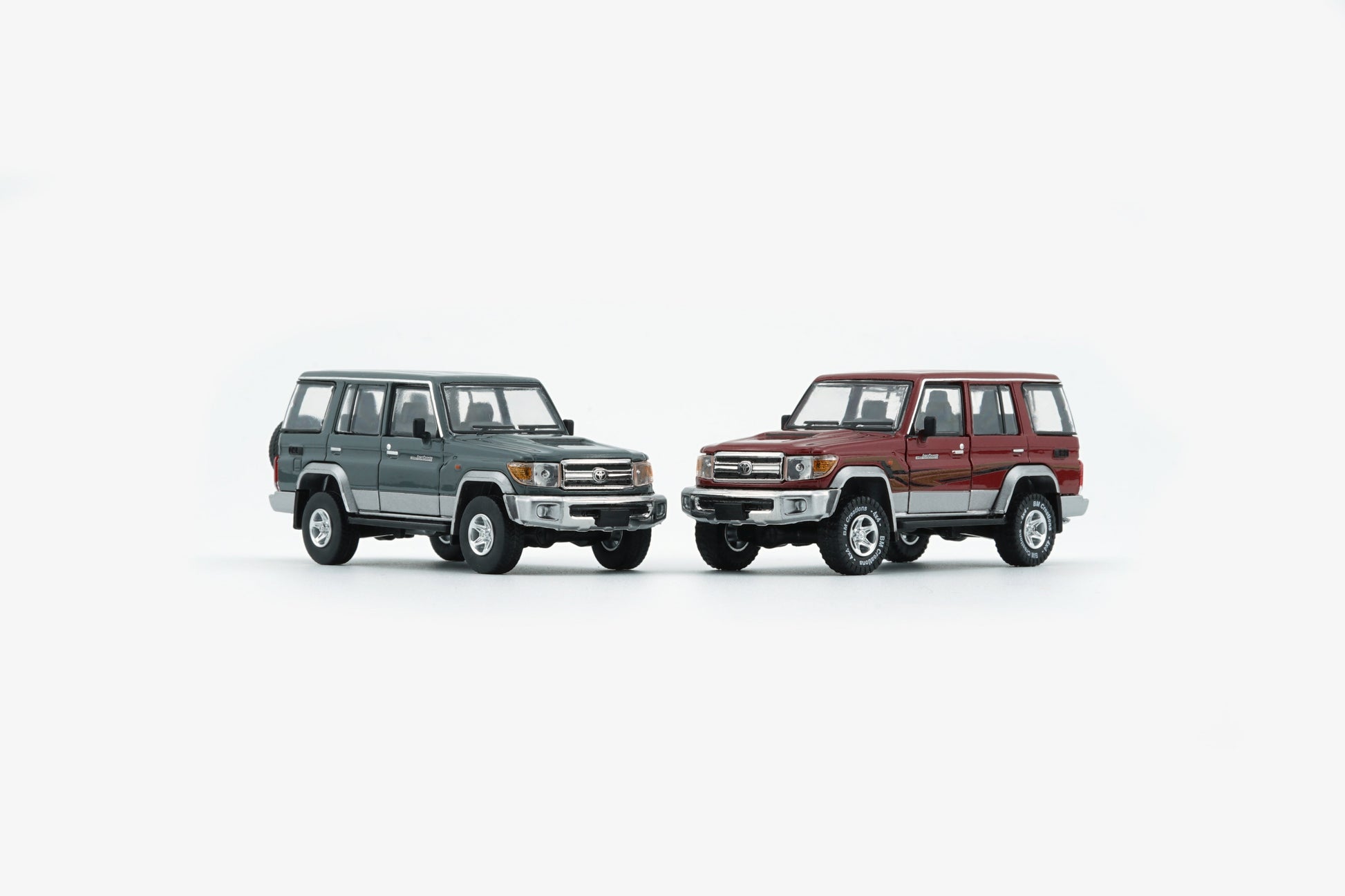 BM Creations Toyota Land Cruiser LC76 Dark Red / Dark Grey - RHD 1:64