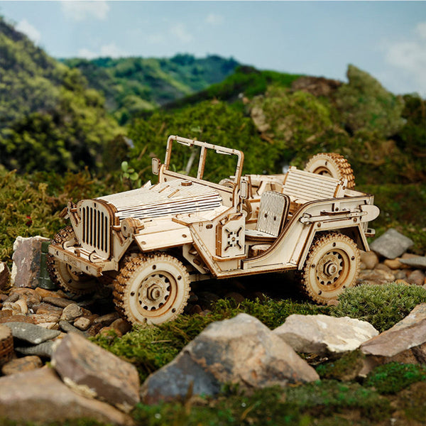 Robotime - Scale Model Vehicles; Army 4x4 Field Car