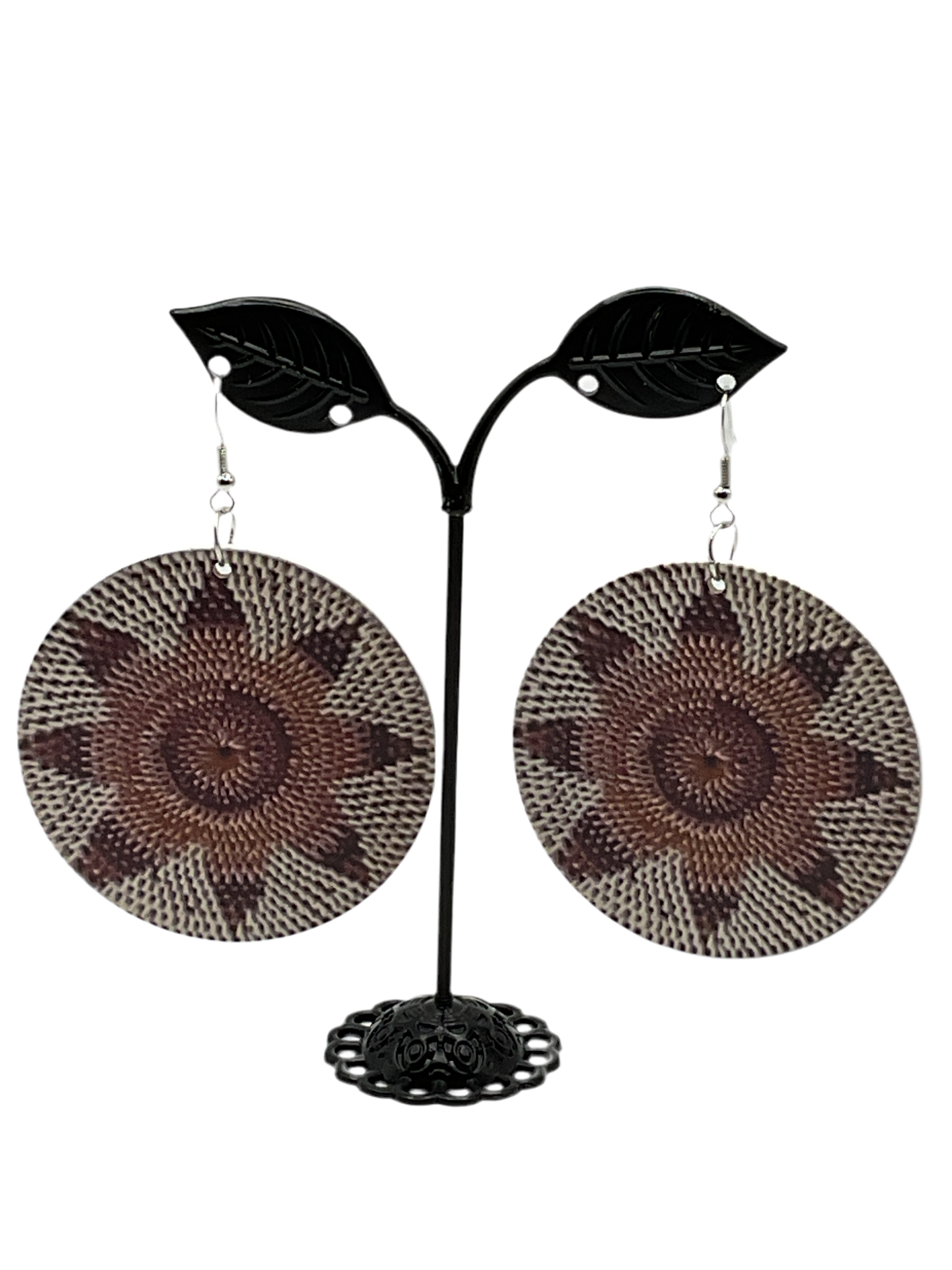 Colorful circle earrings