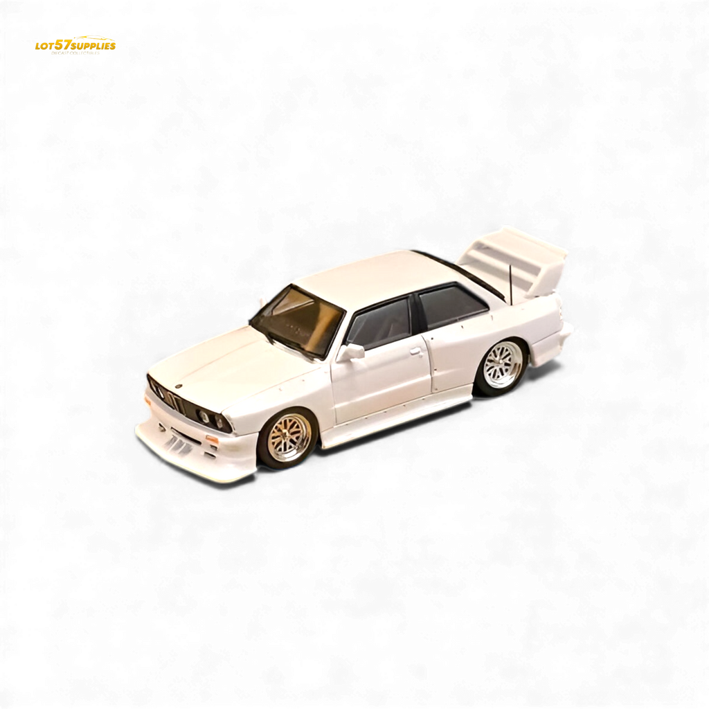 (Pre-Order) SW BMW E30 M3 LTO Modified - White 1:64