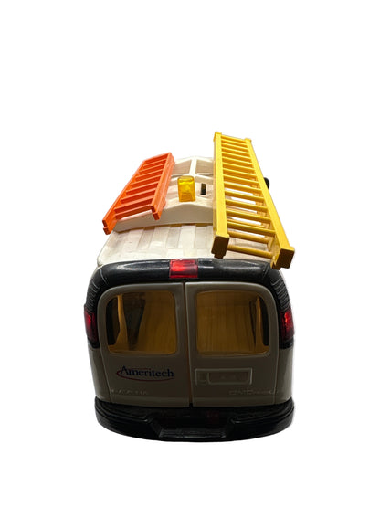 DG Productions GMC Savanna Diecast white