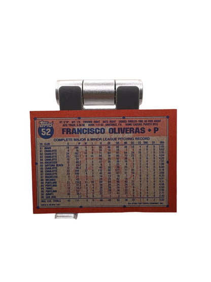 Topps Francisco Oliveras
