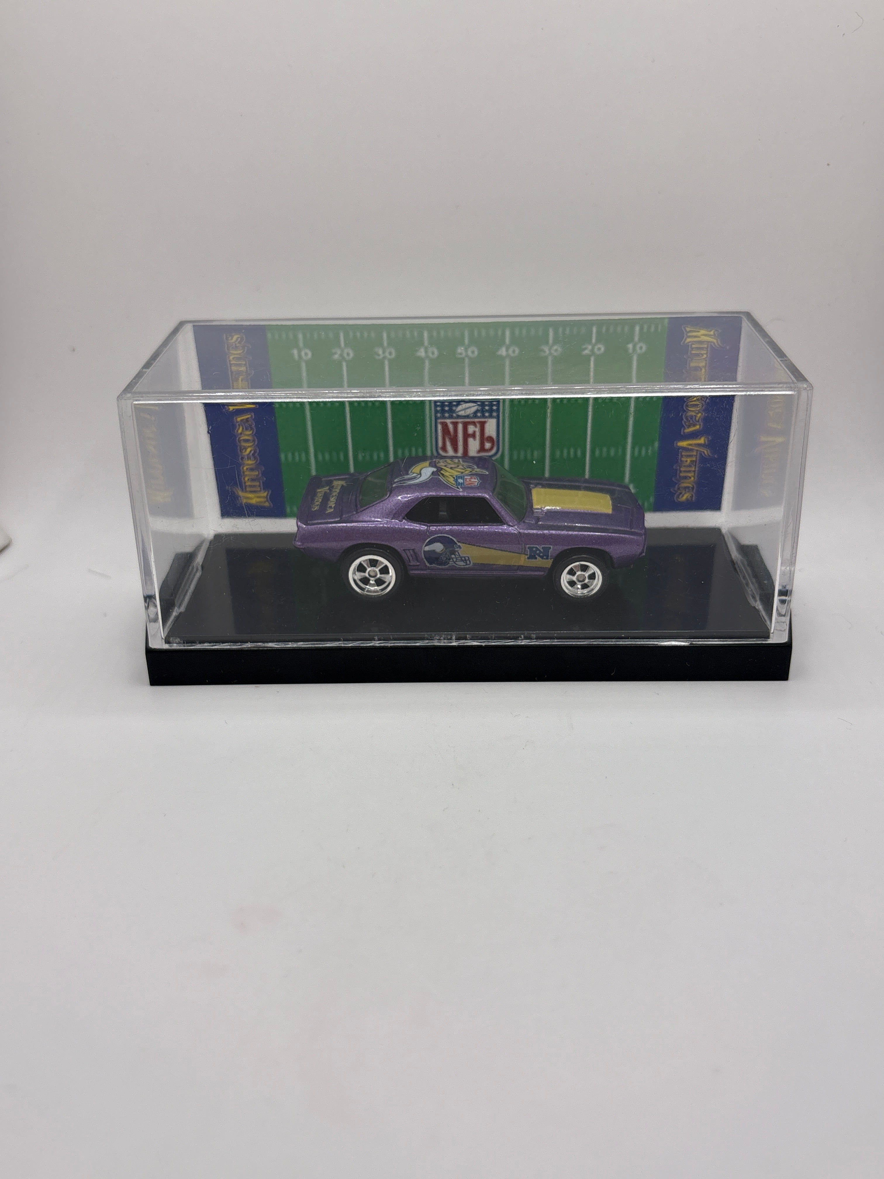 Custom Chevrolet Camaro Diecast Main image