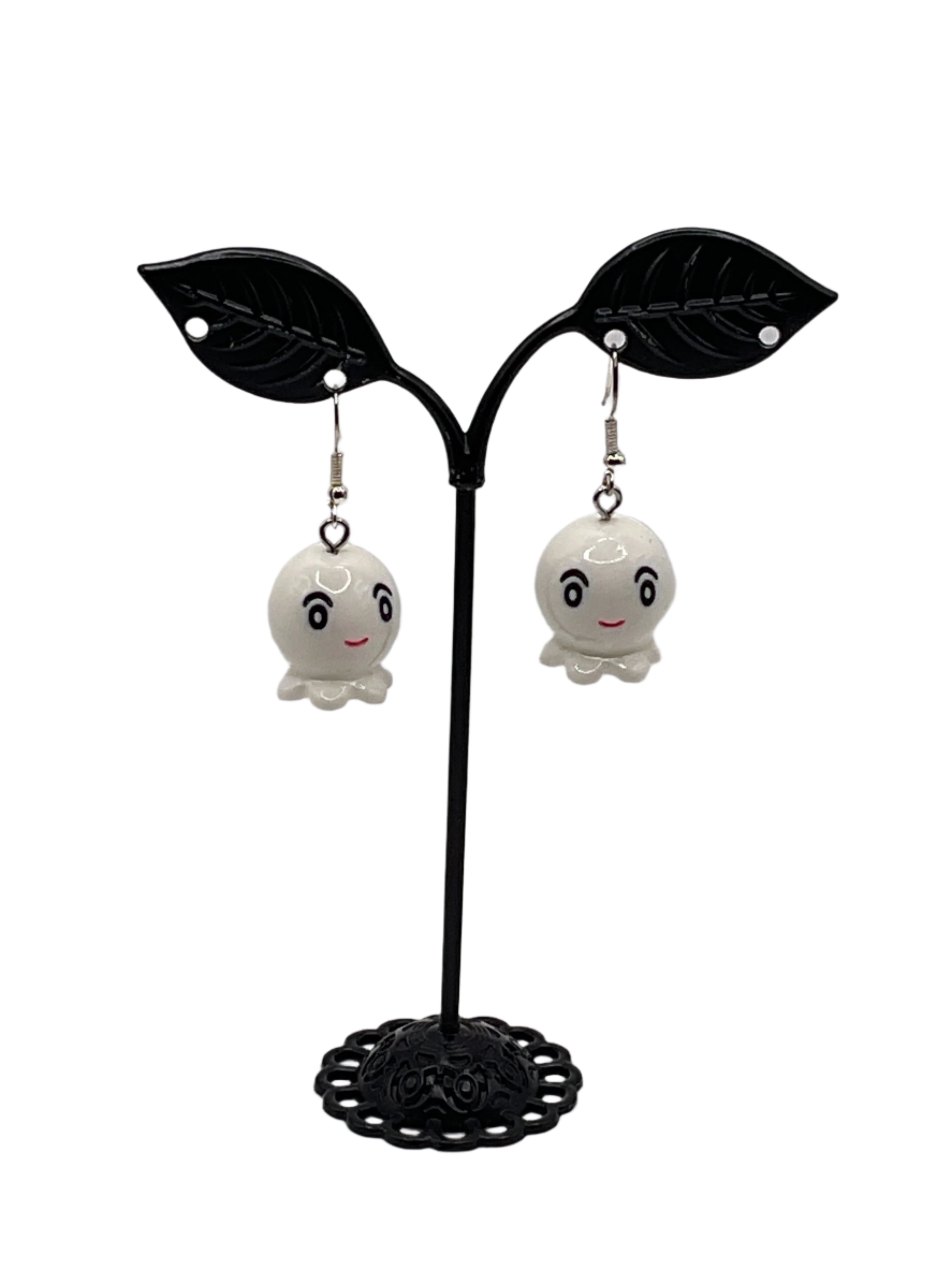 Octopus earring Main image