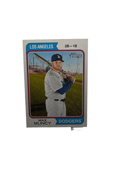 Topps Heritage Max Muncy
