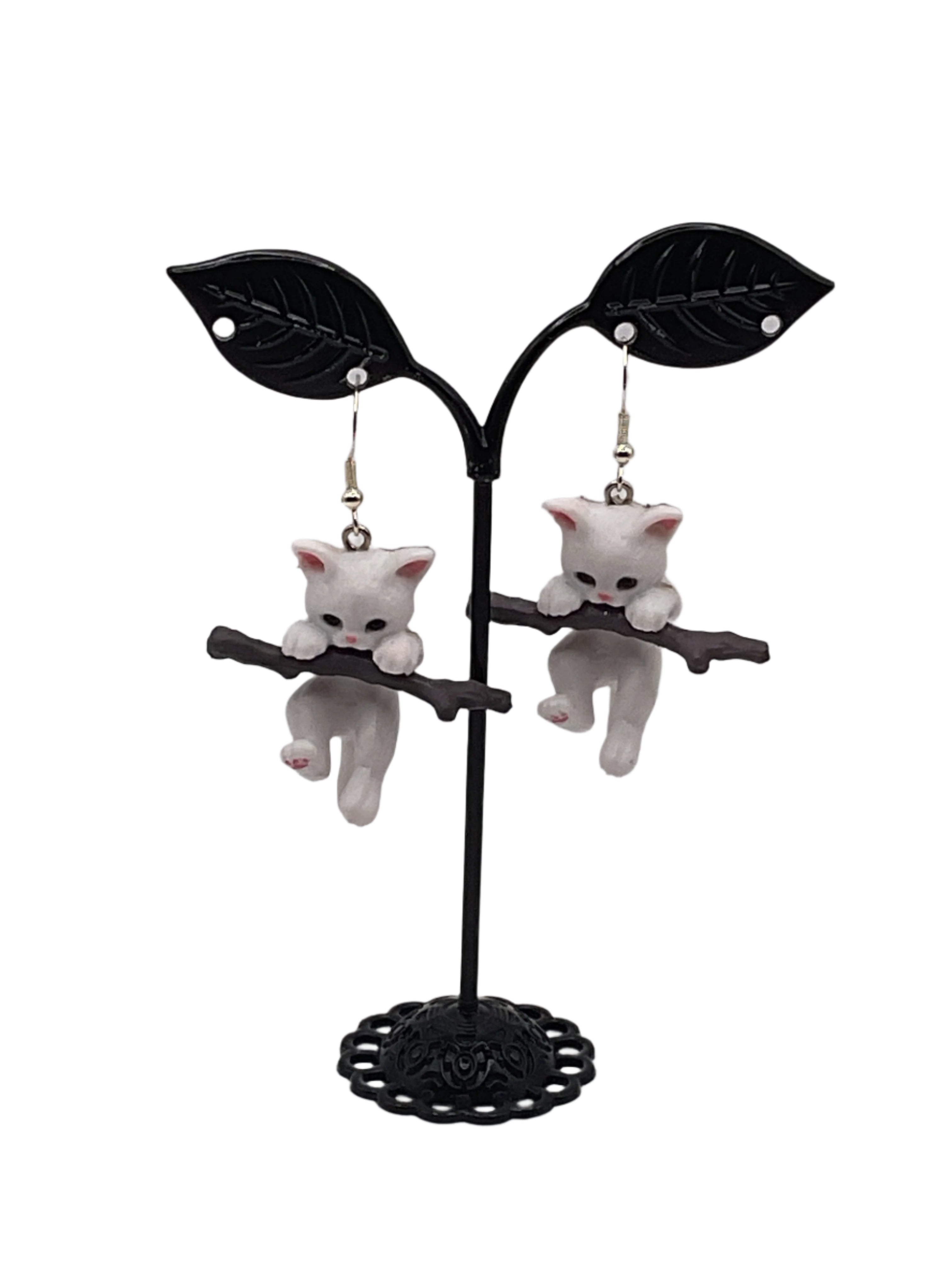 Cat earrings Main image